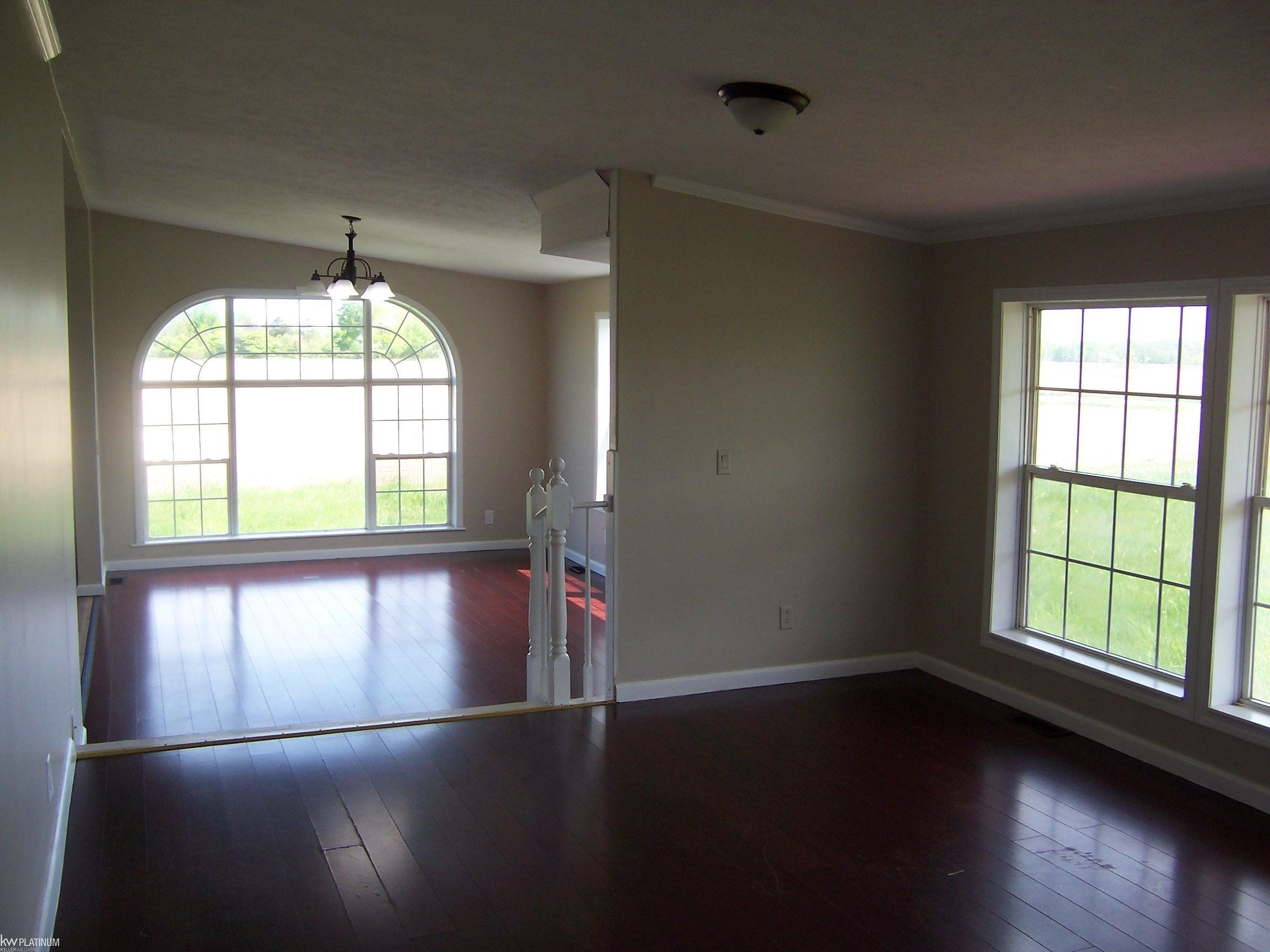 10222 Metcalf Rd Road, MI 48006 — Photo 8