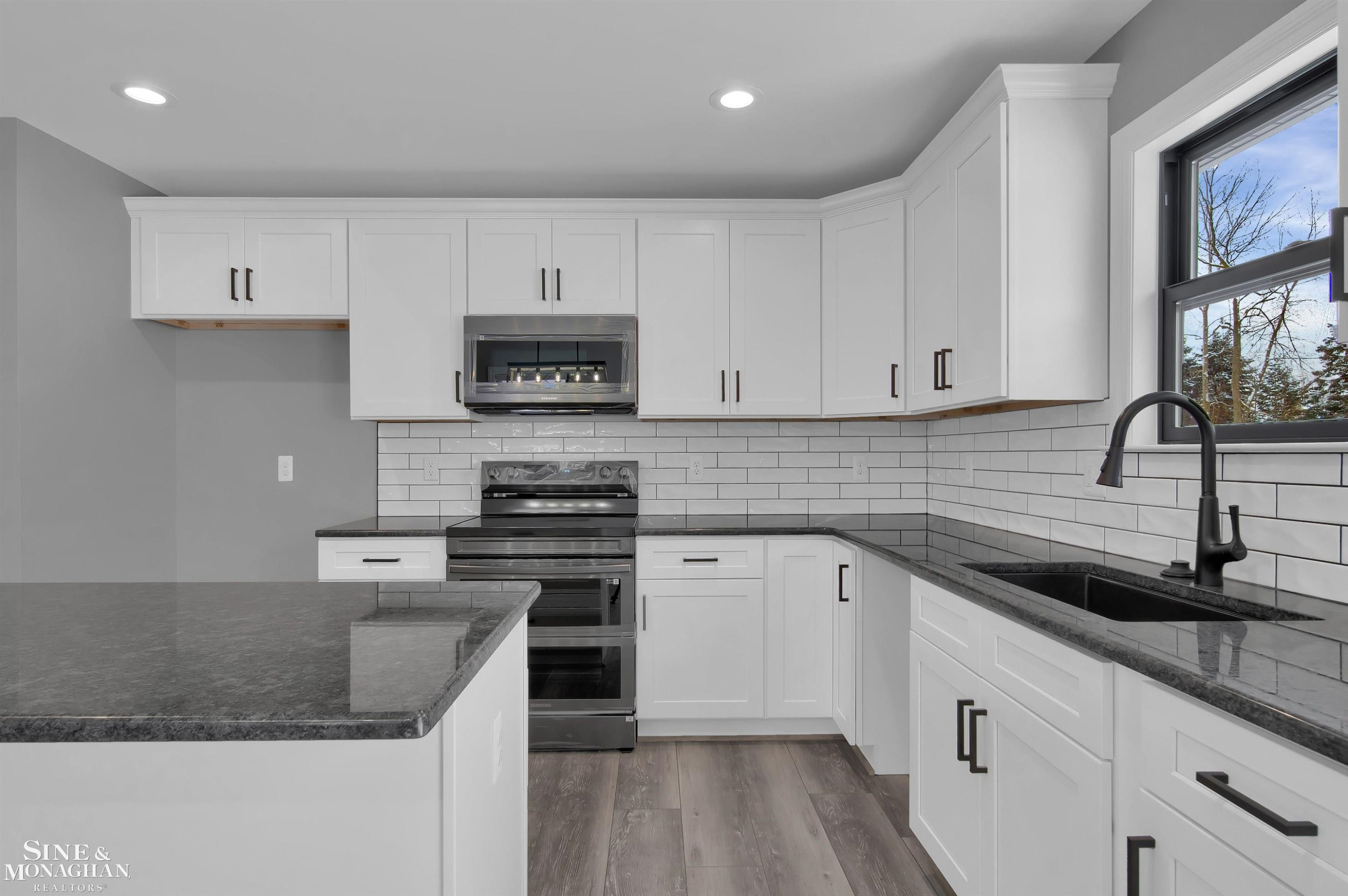 1825 State Street, Algonac, MI 48001 — Photo 16