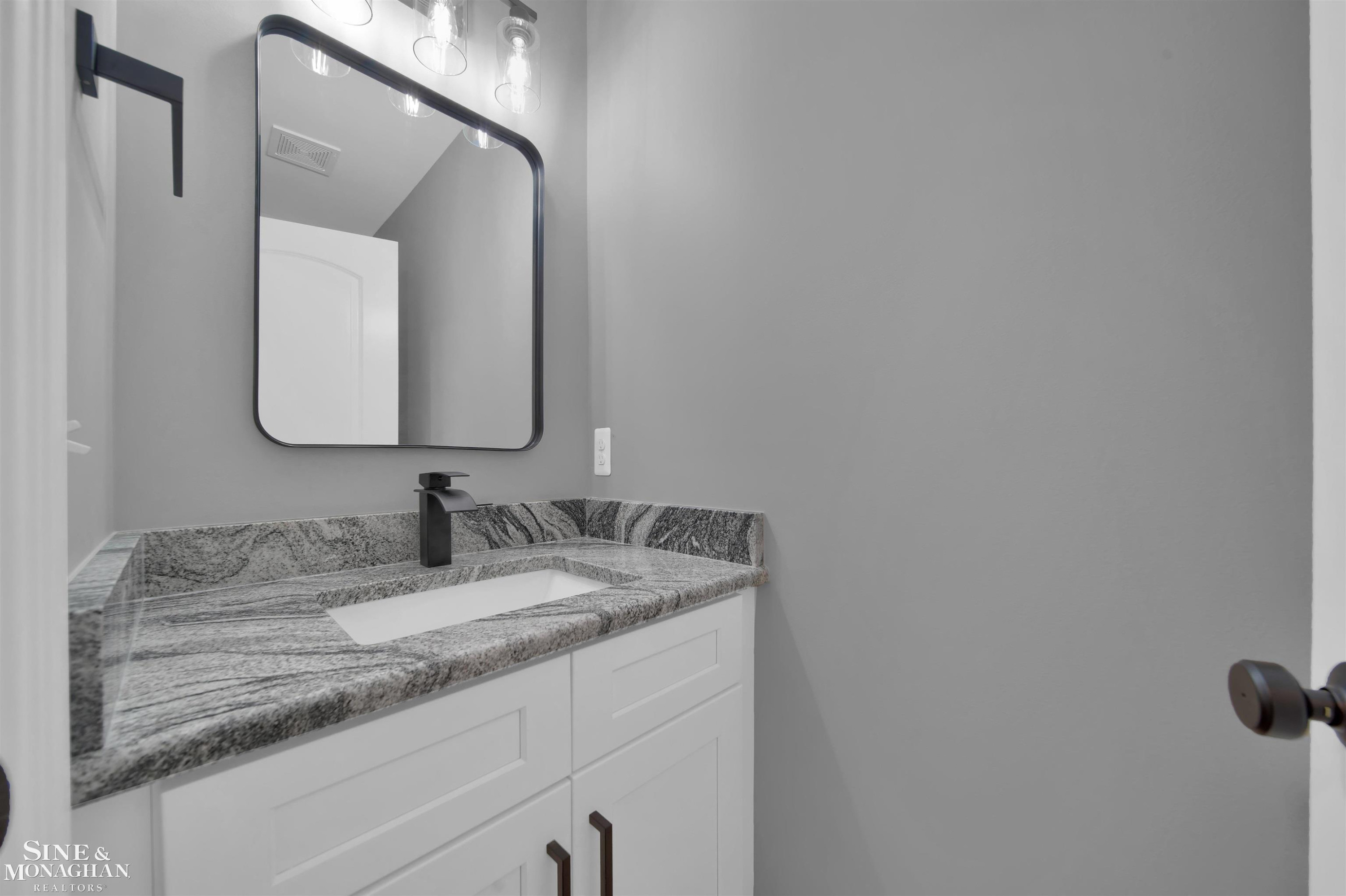 1825 State Street, Algonac, MI 48001 — Photo 32