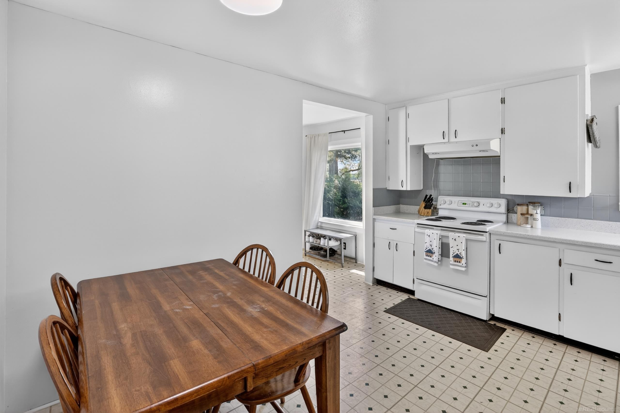 5051 5 Mile Road, Hope, MI 48628 — Photo 18