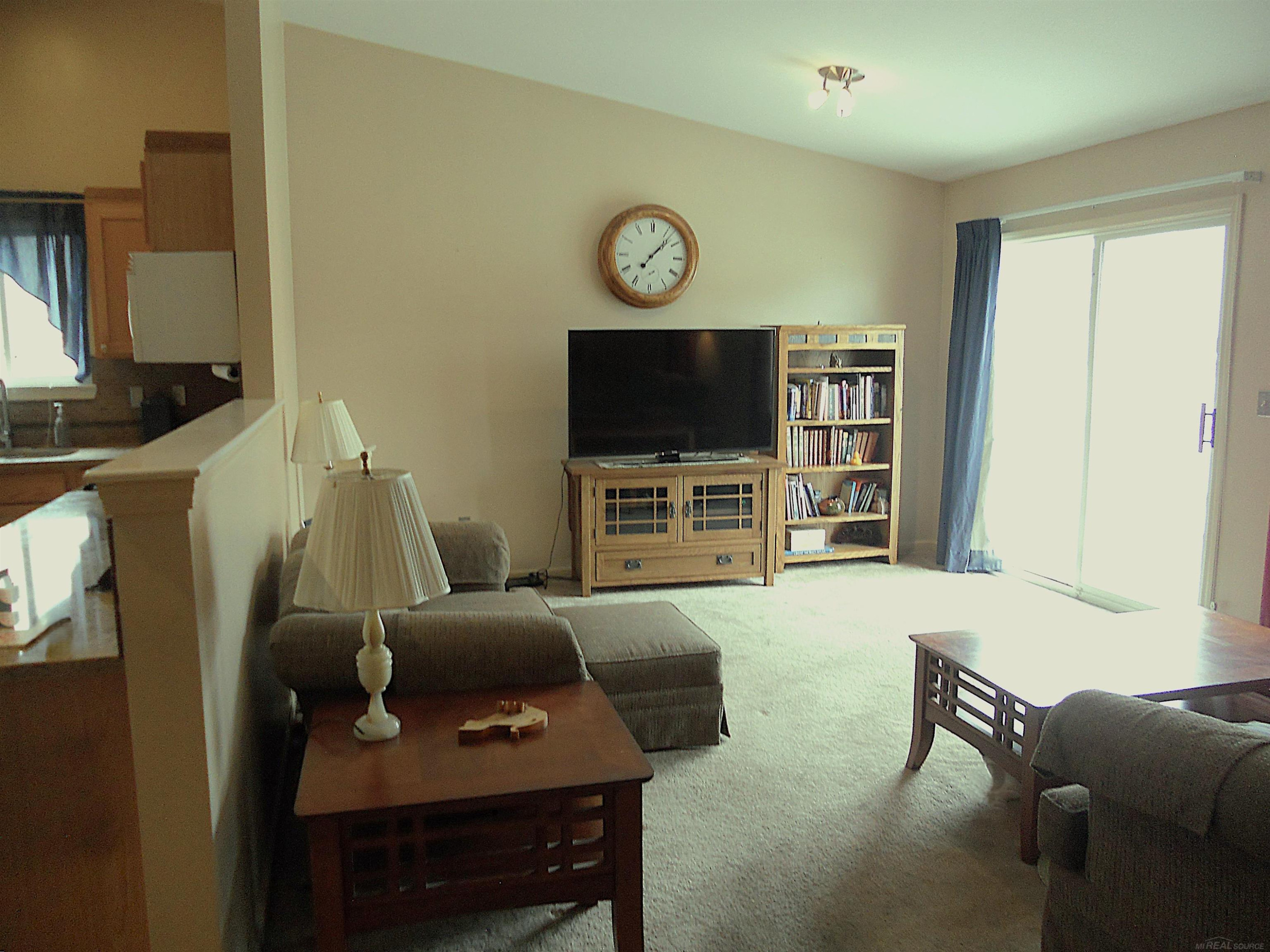 7130 POPLAR Drive, Ypsilanti, MI 48197 — Photo 9