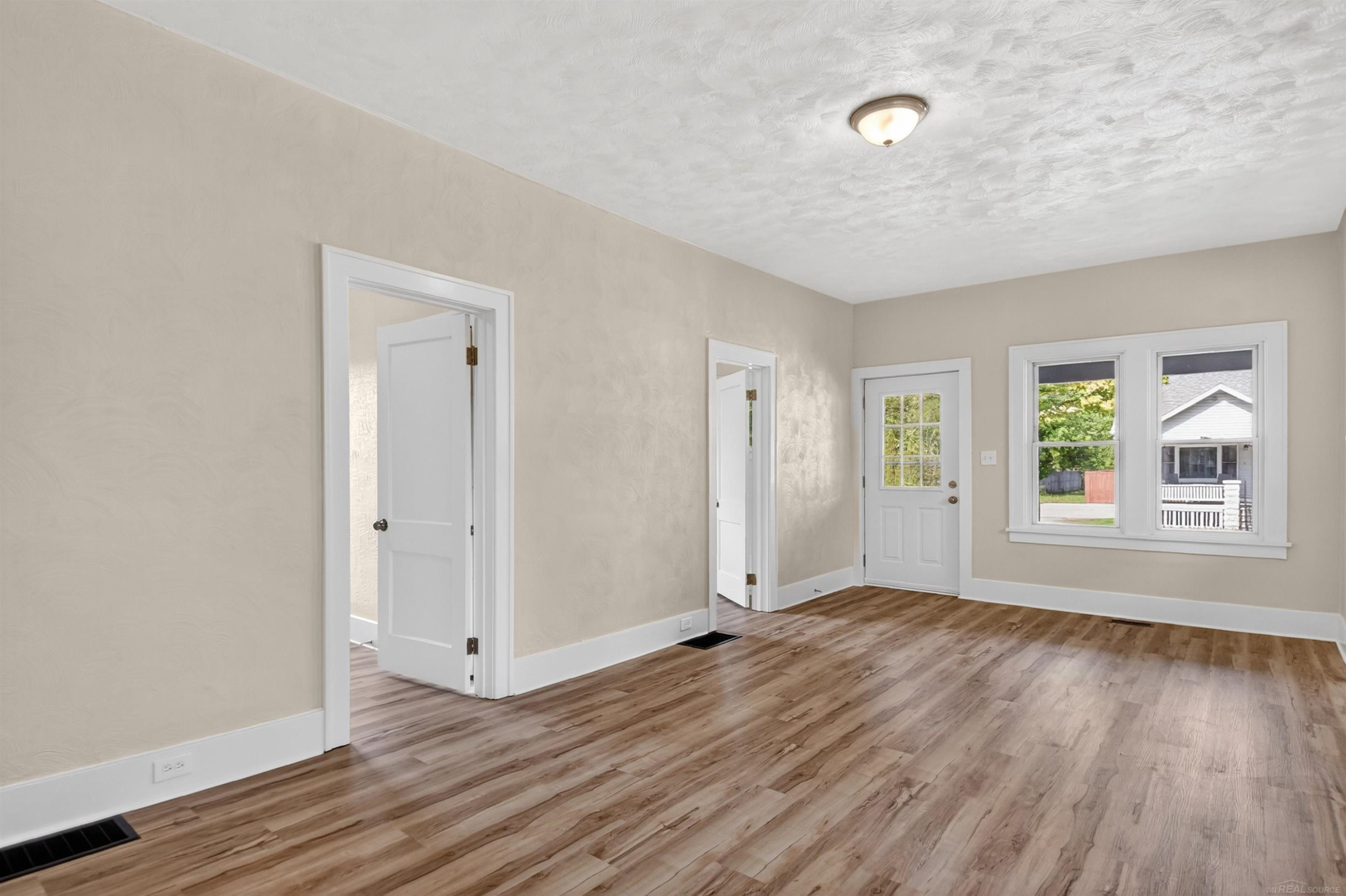 1416 11 th Street, Port Huron, MI 48060 — Photo 9