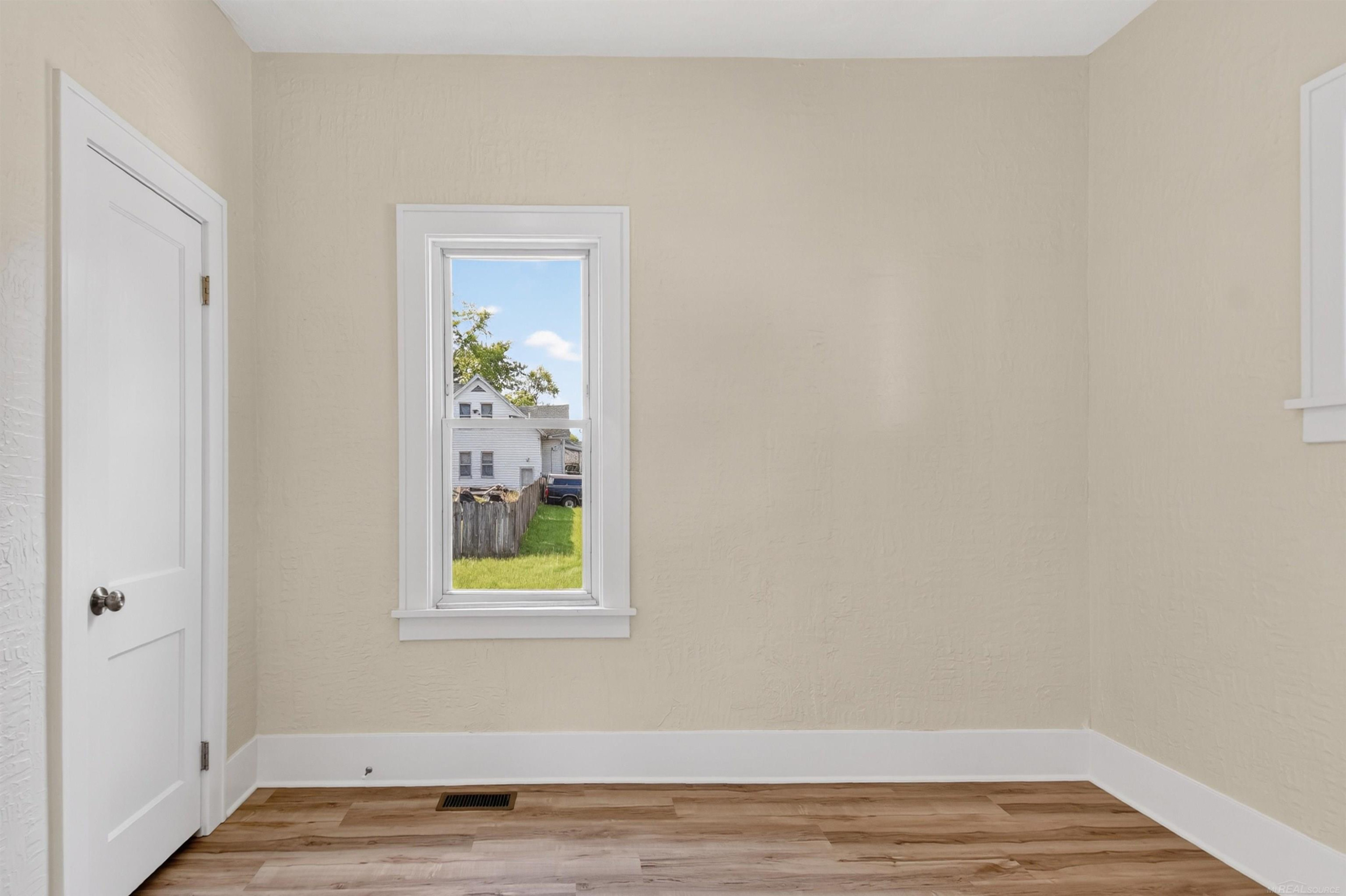1416 11 th Street, Port Huron, MI 48060 — Photo 19