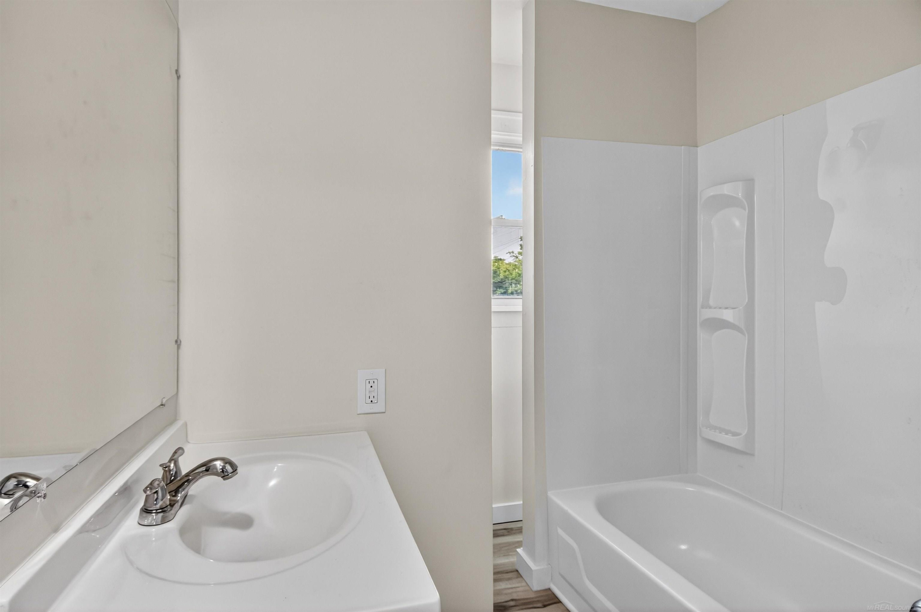 1416 11 th Street, Port Huron, MI 48060 — Photo 26