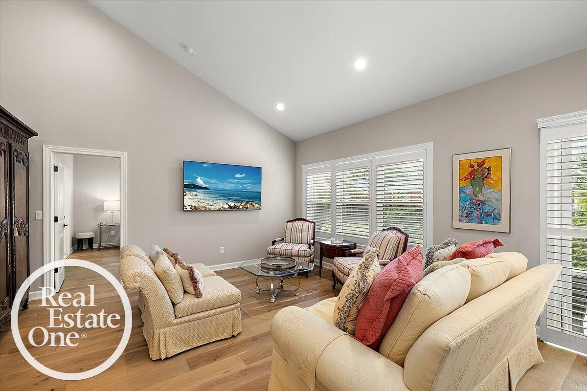 455 Heritage Place, 12, Saint Clair Shores, MI 48080 — Photo 10