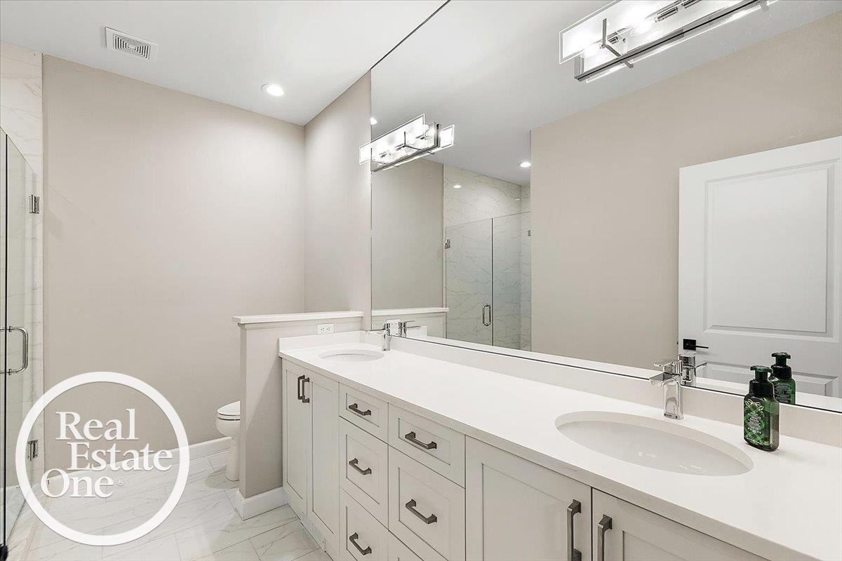 455 Heritage Place, 12, Saint Clair Shores, MI 48080 — Photo 17
