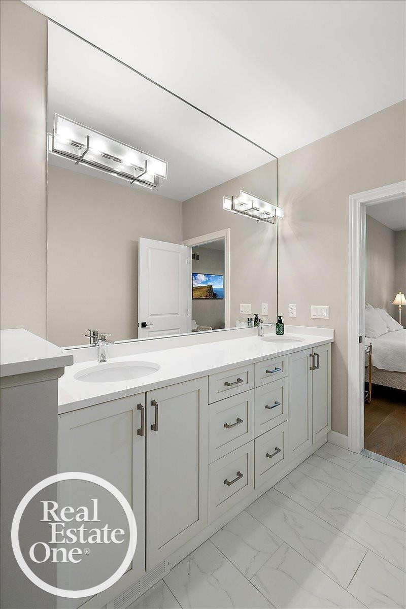 455 Heritage Place, 12, Saint Clair Shores, MI 48080 — Photo 19
