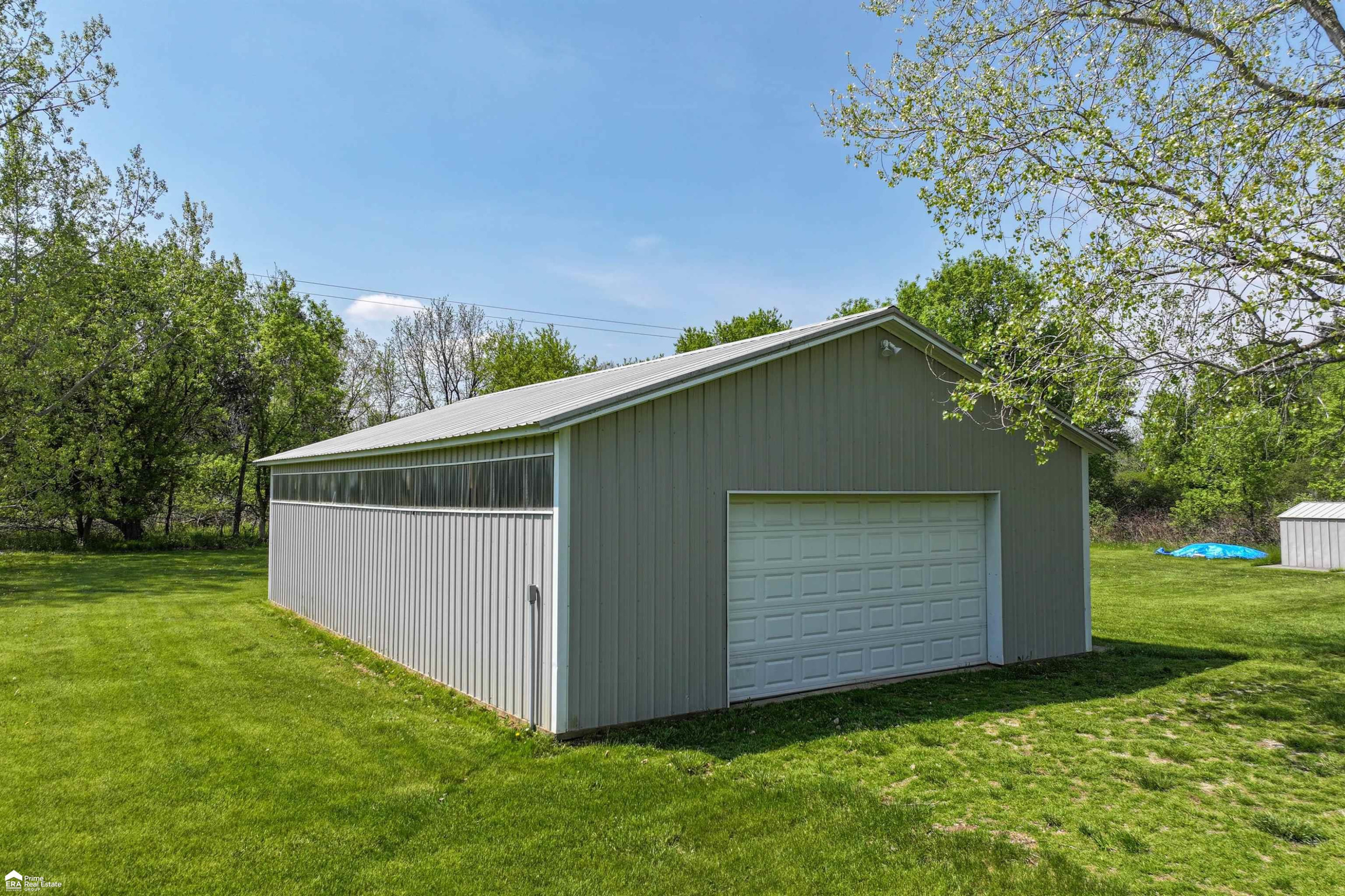 8866 Hough Road, Almont, MI 48003 — Photo 39
