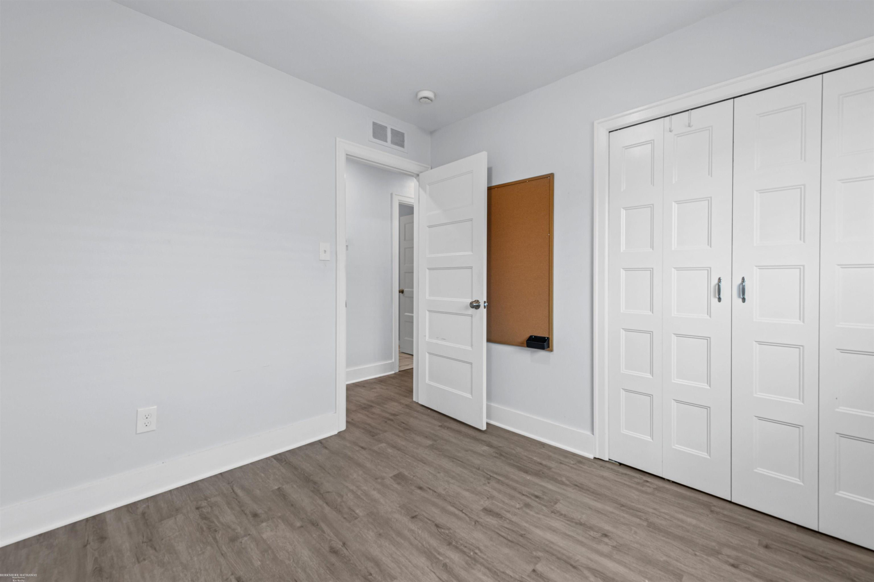 23005 Avon Street, Saint Clair Shores, MI 48082 — Photo 21