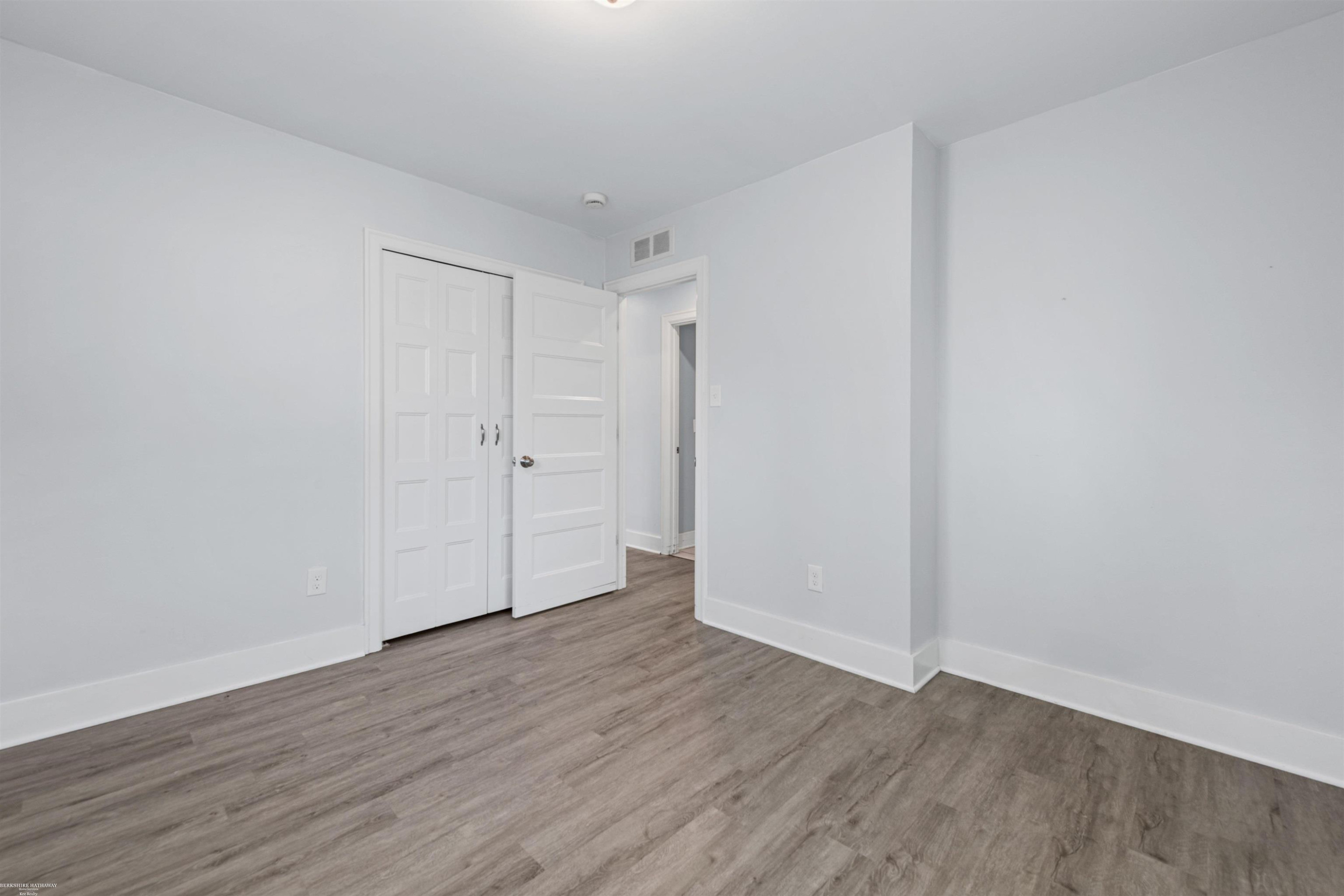 23005 Avon Street, Saint Clair Shores, MI 48082 — Photo 23