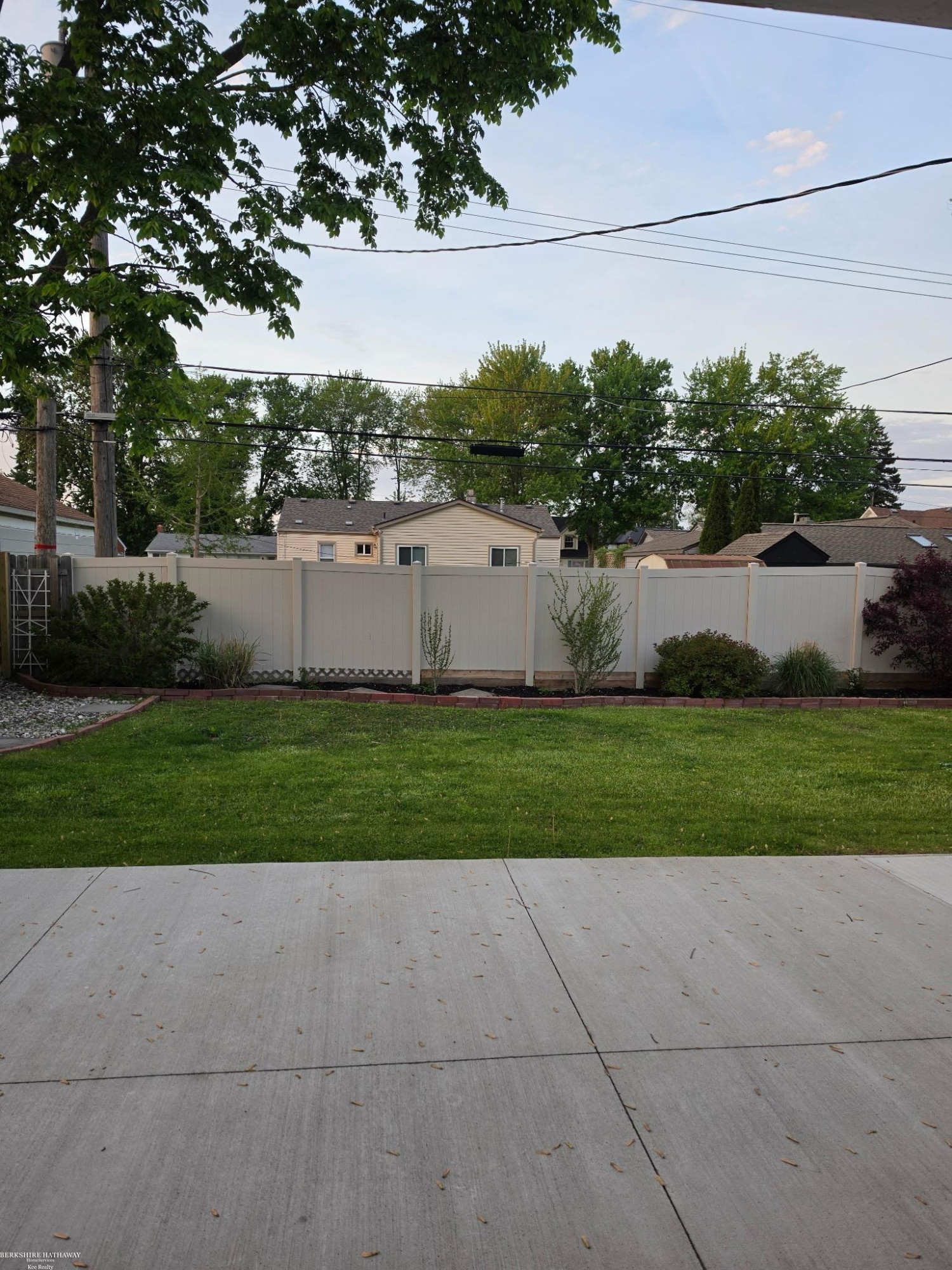 23005 Avon Street, Saint Clair Shores, MI 48082 — Photo 26