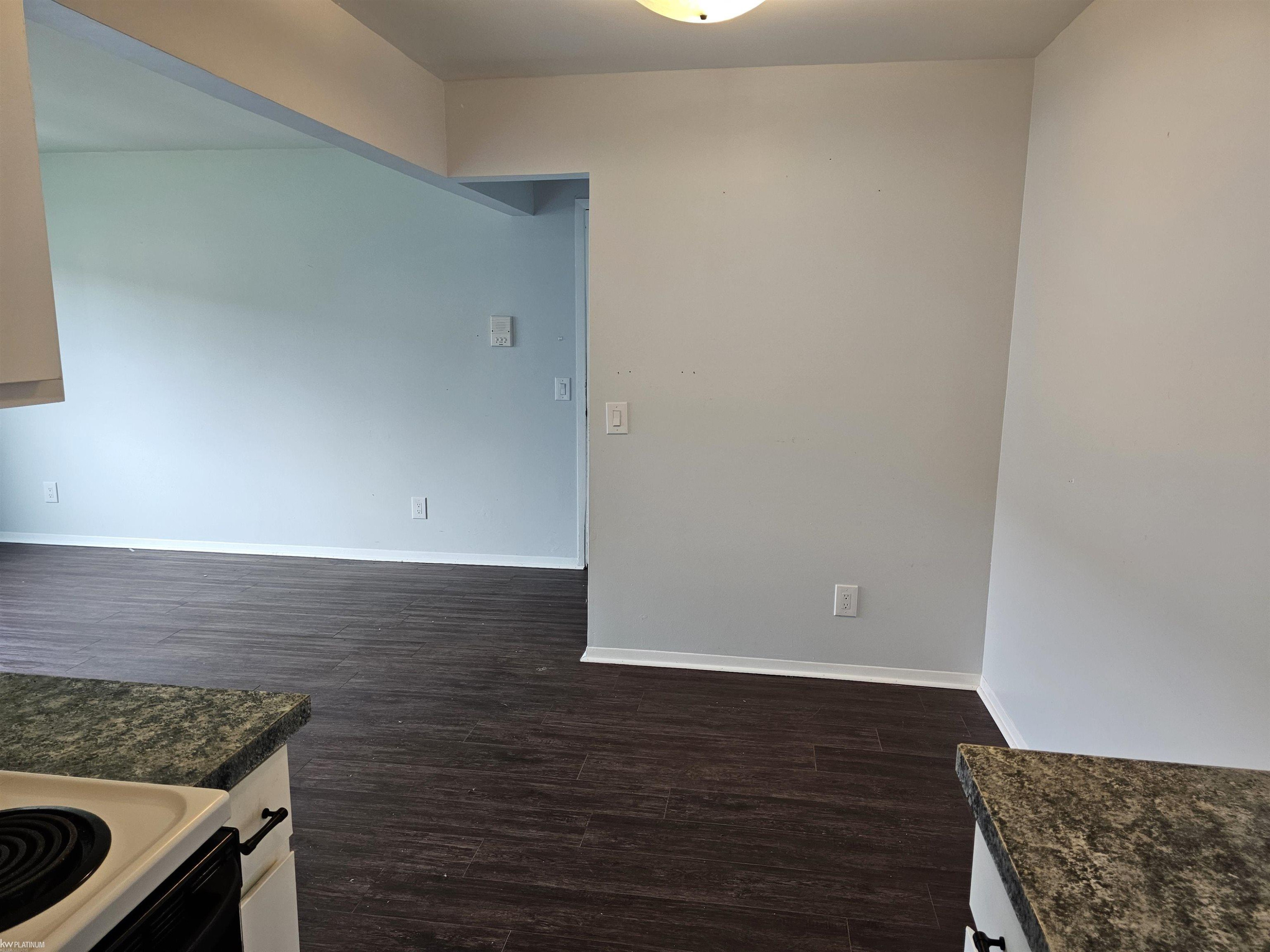 1875 Michigan Avenue, 6 E, Marysville, MI 48040 — Photo 9