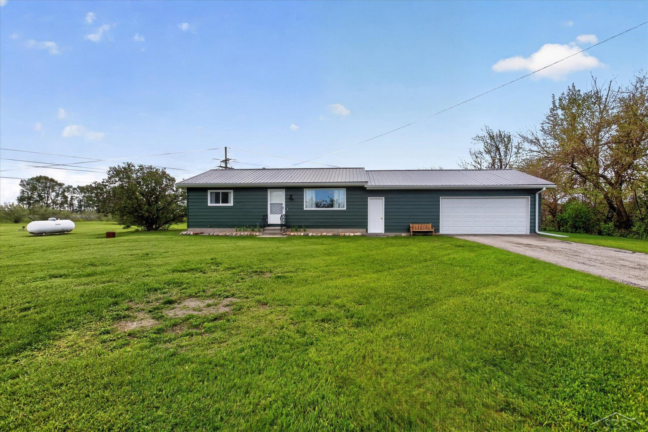 4265 Bay Park Road, Unionville, MI 48767 — Photo 3