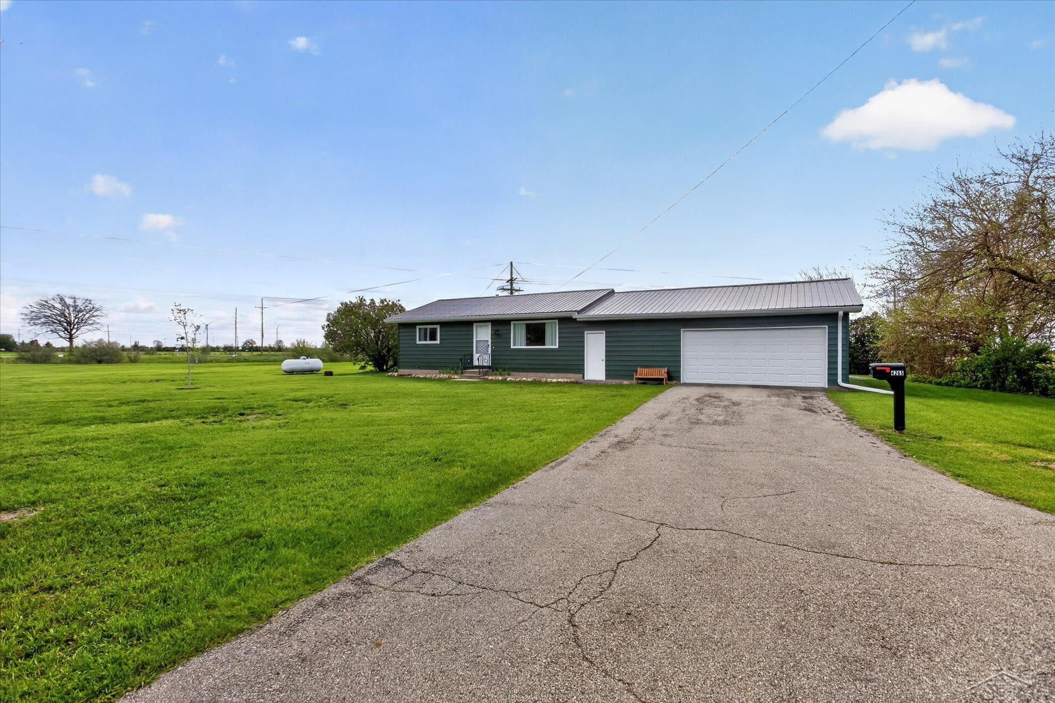 4265 Bay Park Road, Unionville, MI 48767 — Photo 4