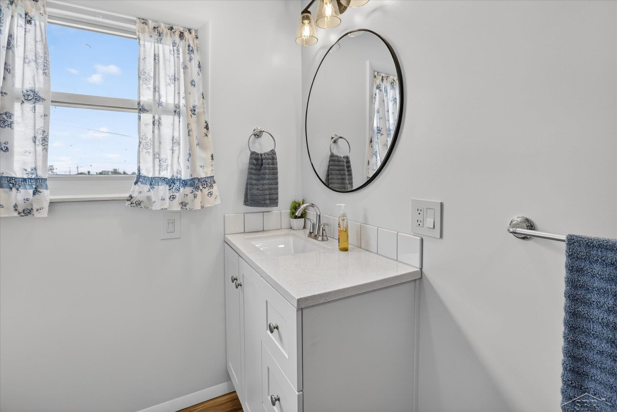 4265 Bay Park Road, Unionville, MI 48767 — Photo 19