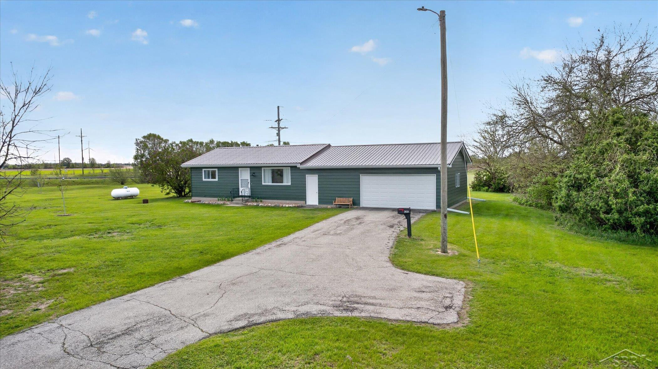 4265 Bay Park Road, Unionville, MI 48767 — Photo 34