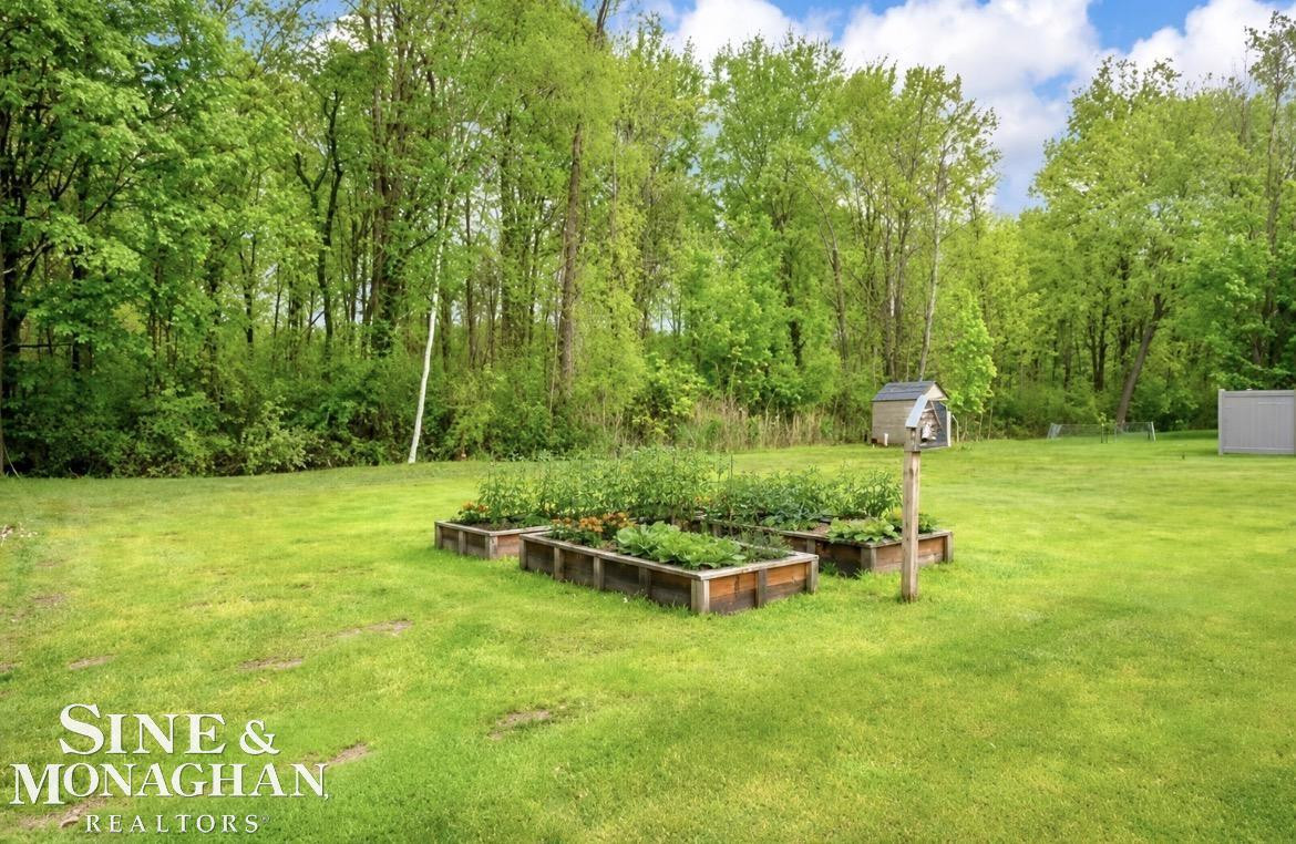 9445 Folkert Road, MI 48001 — Photo 29