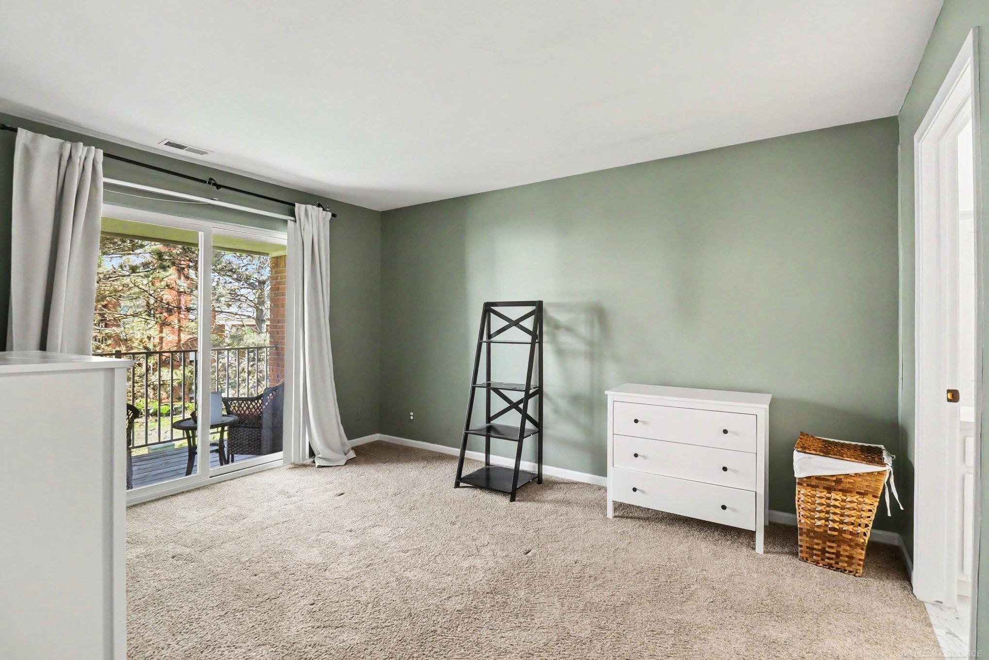 52328 Heatherstone Avenue, Macomb, MI 48042 — Photo 8