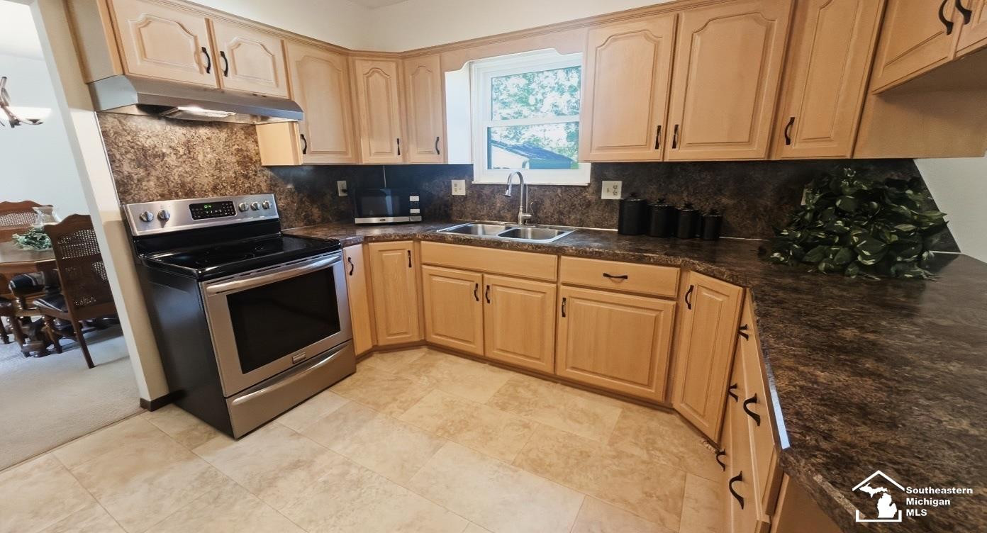 755 Toll Street, Monroe, MI 48162 — Photo 14