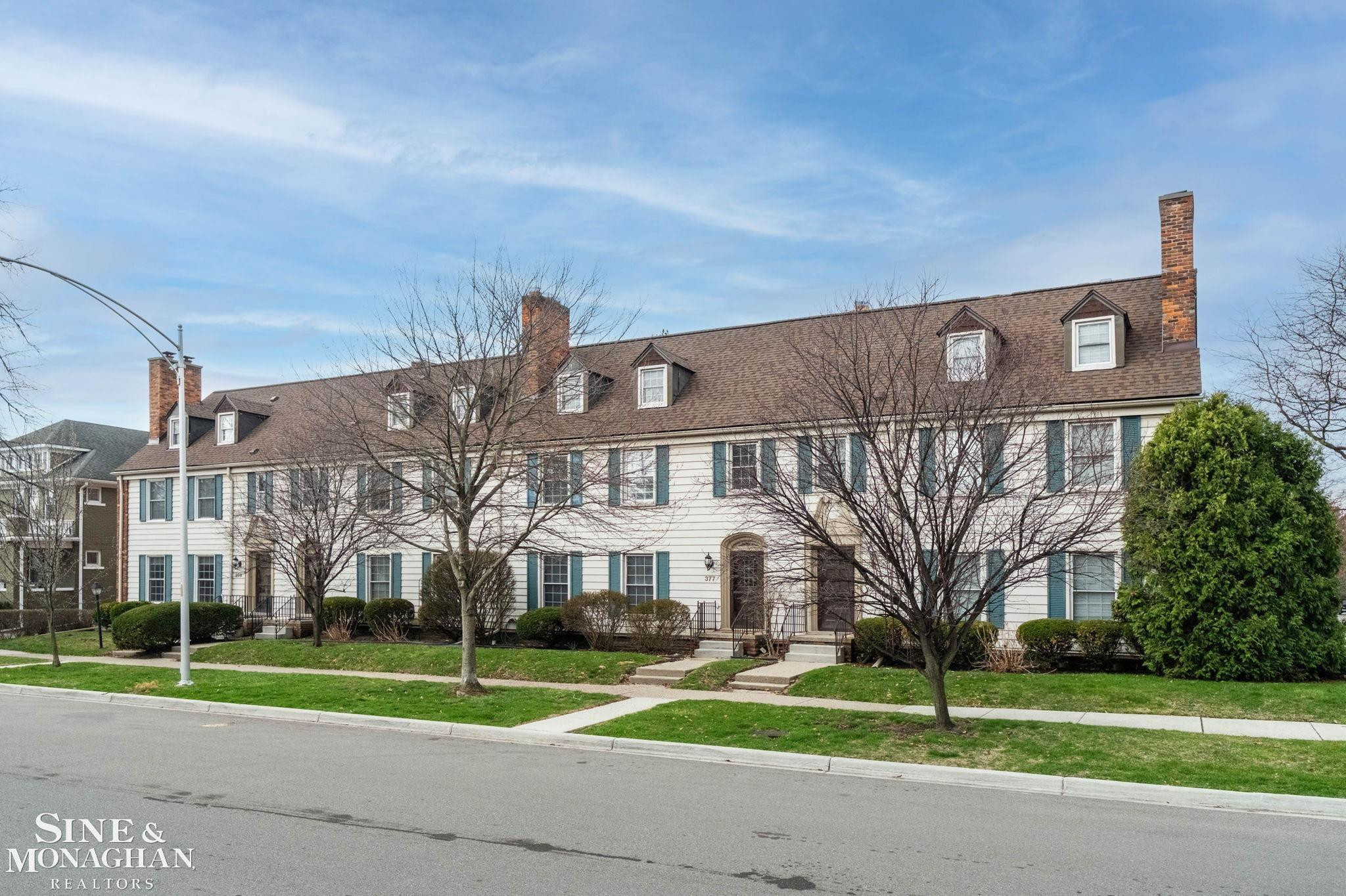 377 Rivard Boulevard, Grosse Pointe, MI 48230 — front exterior