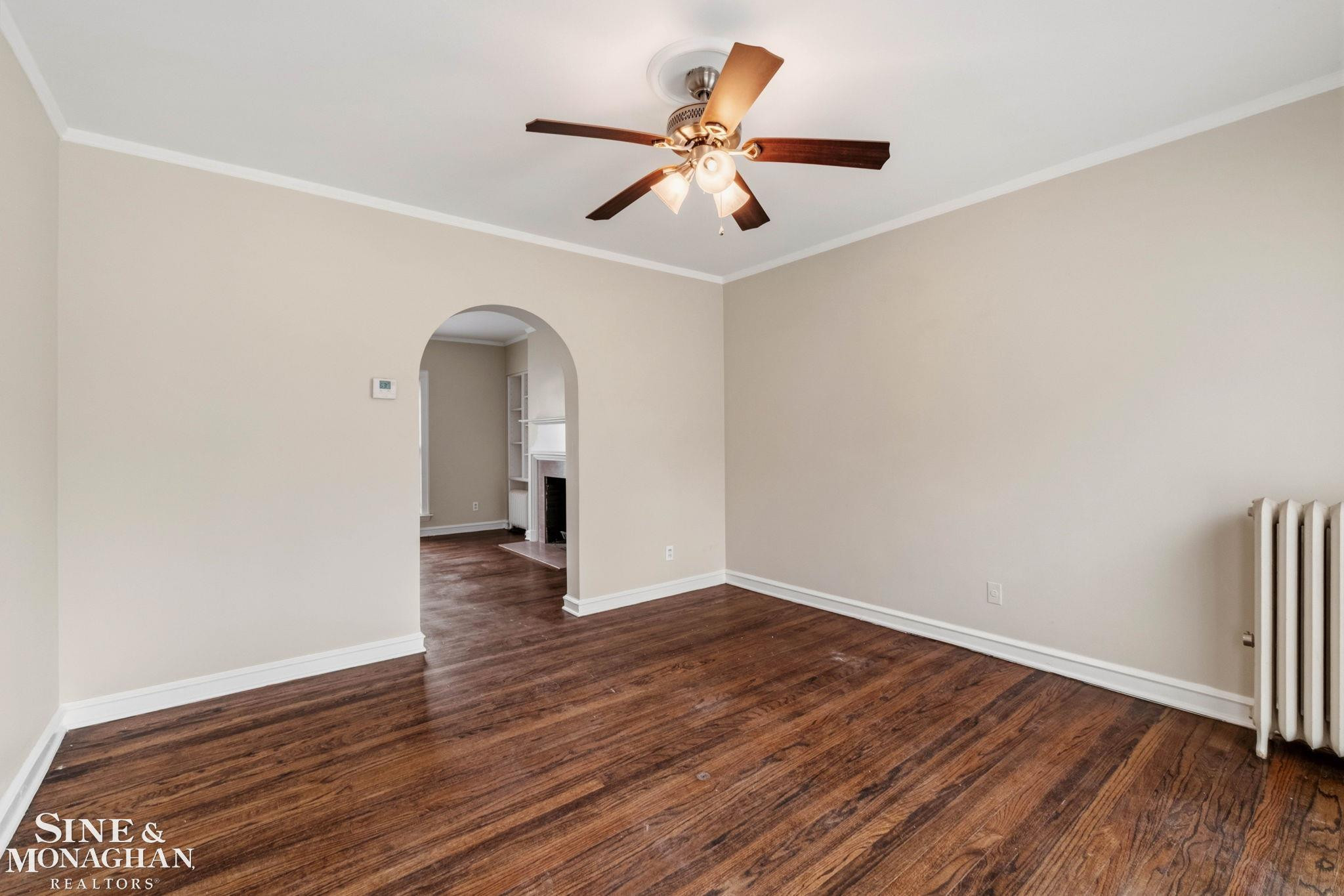 377 Rivard Boulevard, Grosse Pointe, MI 48230 — Photo 9