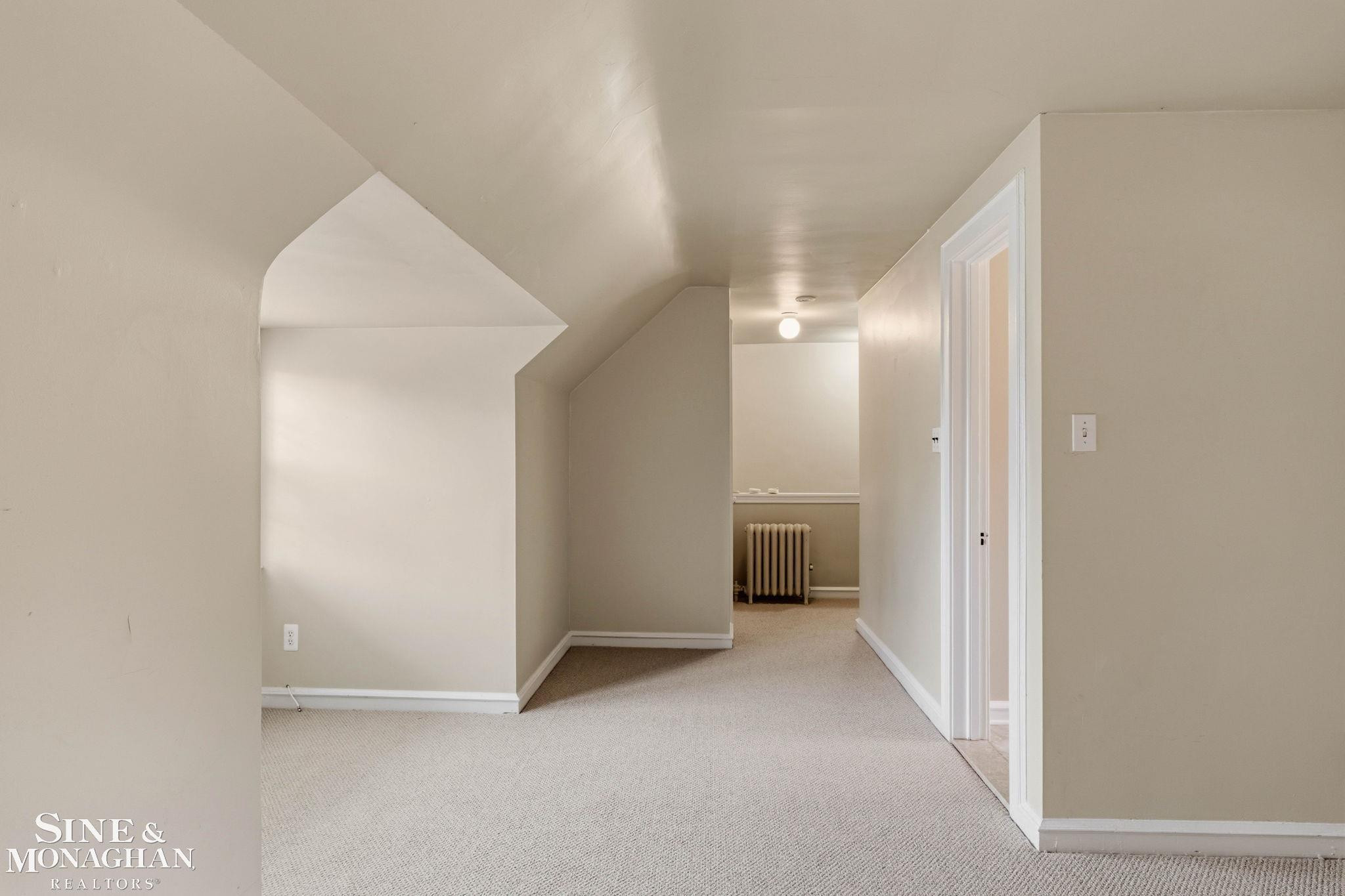 377 Rivard Boulevard, Grosse Pointe, MI 48230 — Photo 29