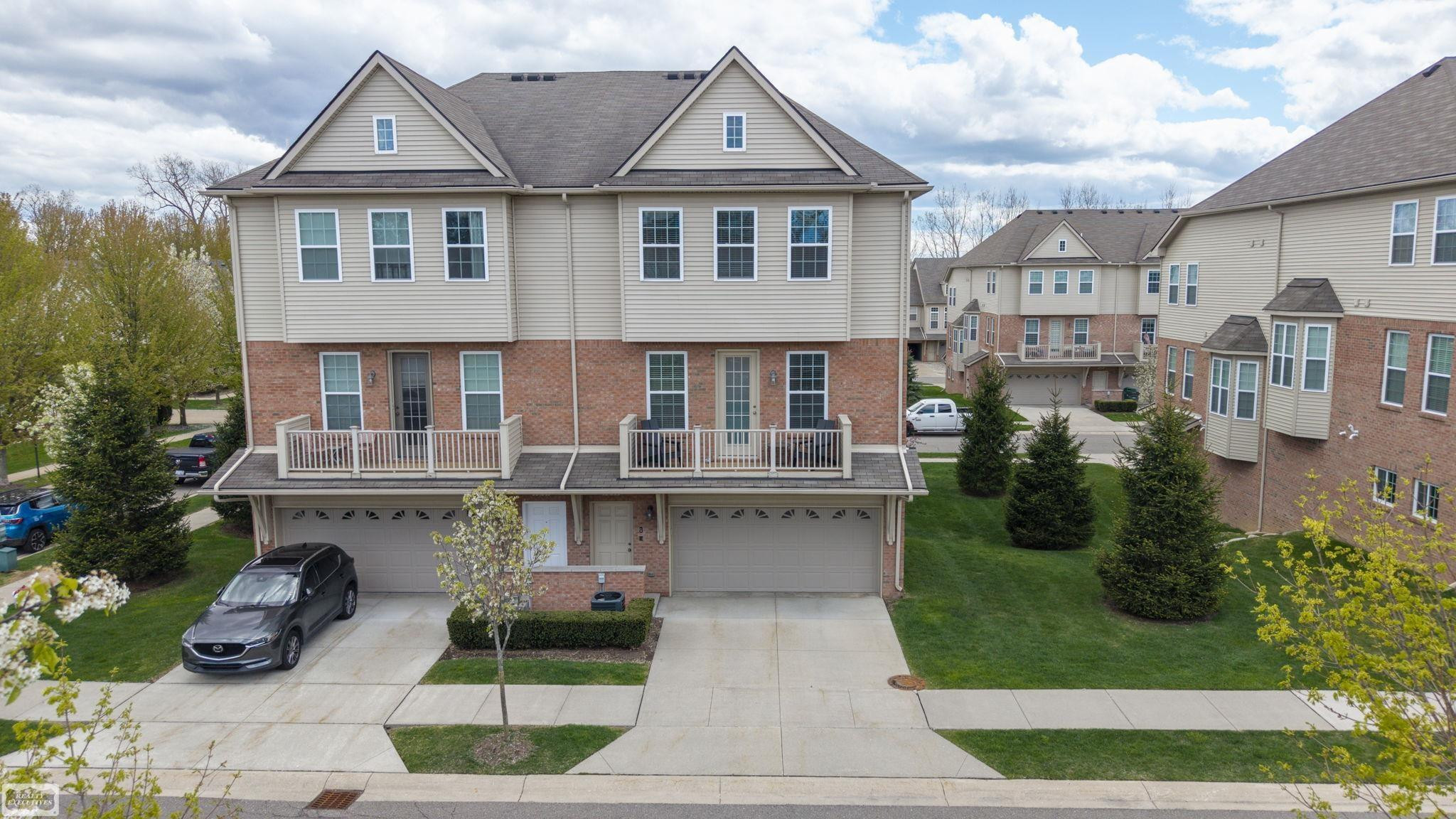 56756 Longhorn Drive, Utica, MI 48316 — front exterior