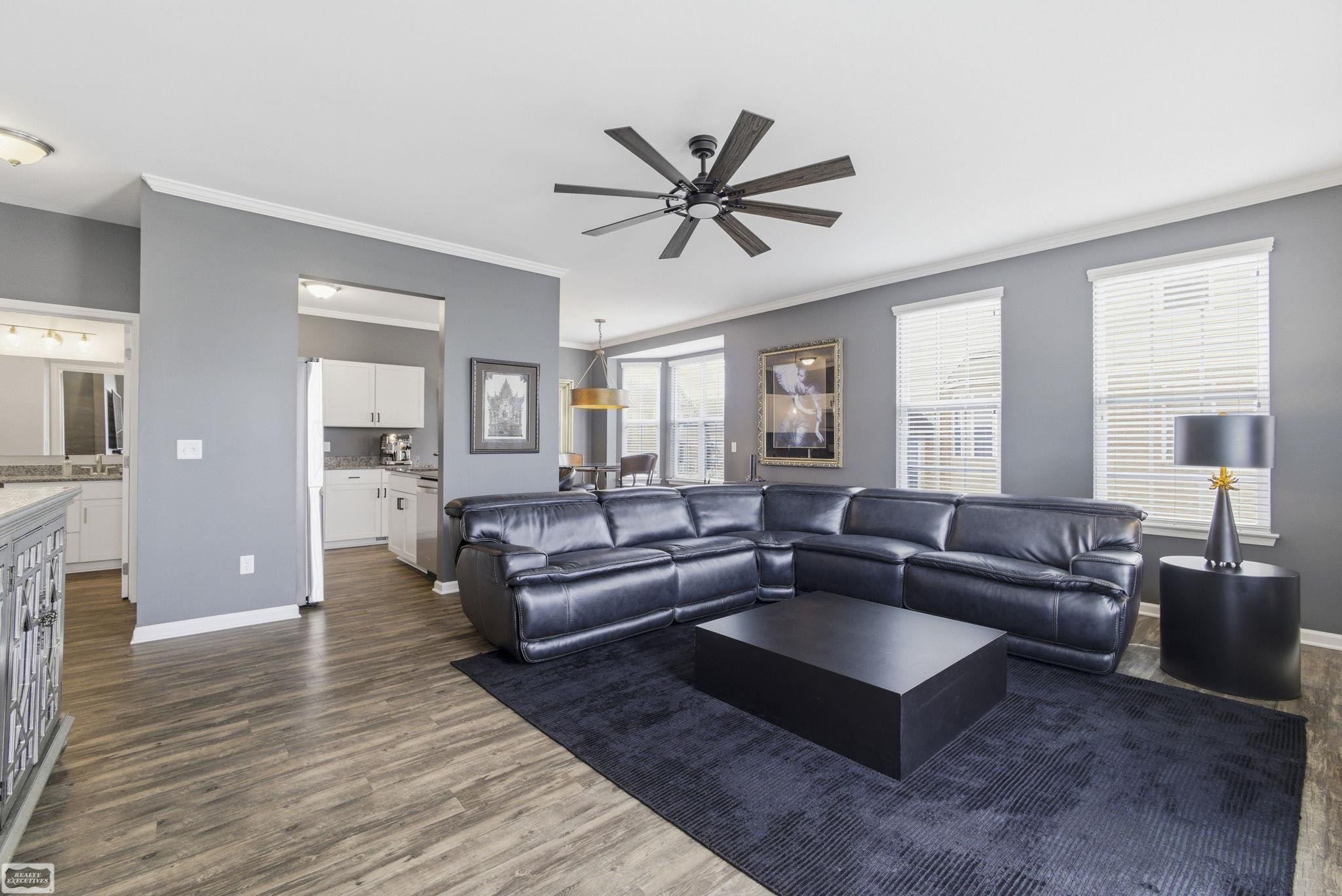 56756 Longhorn Drive, Utica, MI 48316 — Photo 15