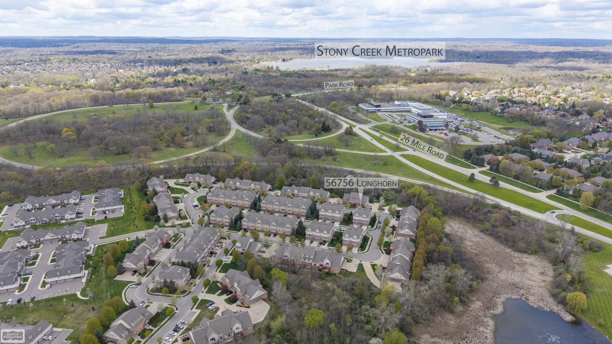 56756 Longhorn Drive, Utica, MI 48316 — Photo 34