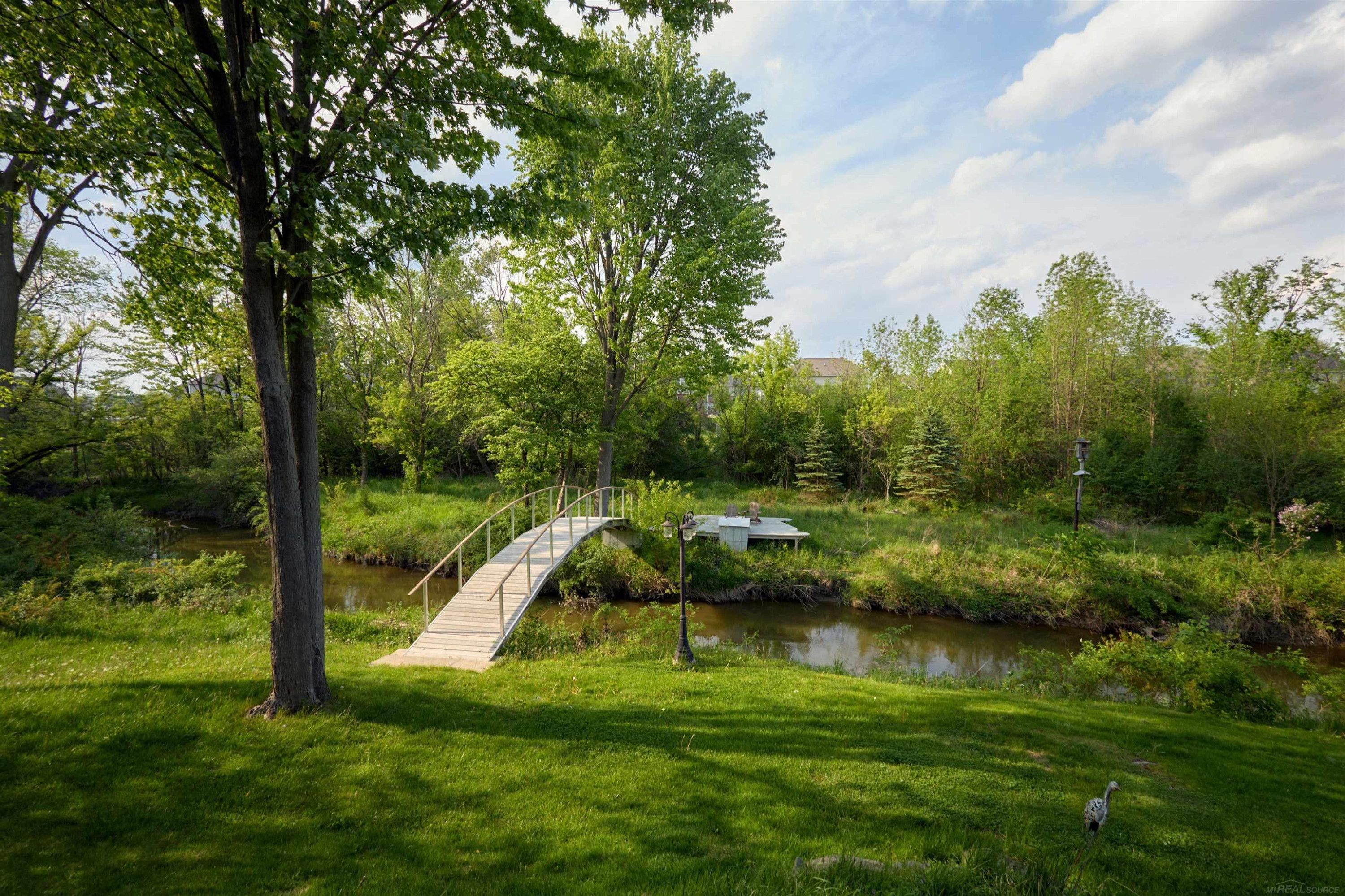 4897 18 1/2 Mile Road, Sterling Heights, MI 48314 — Photo 5