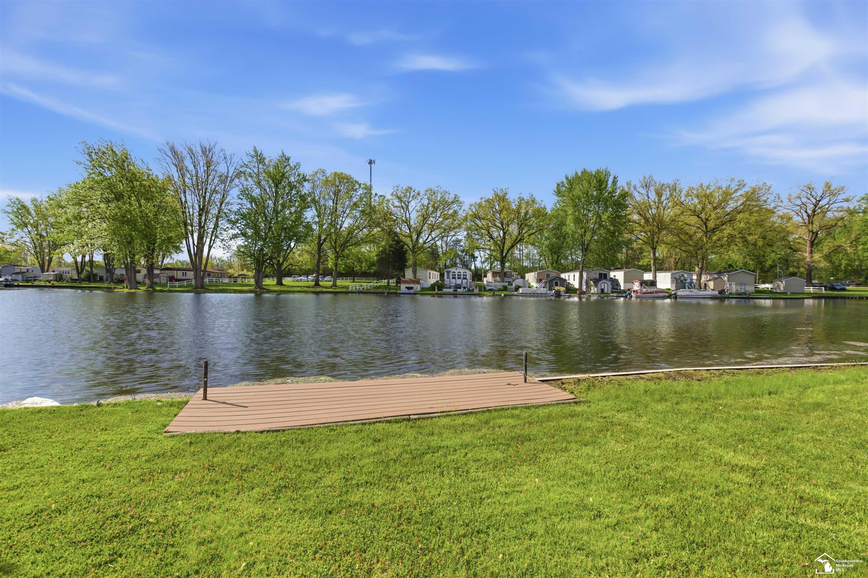 2678 Bayberry Court, Brooklyn, MI 48130 — Photo 17