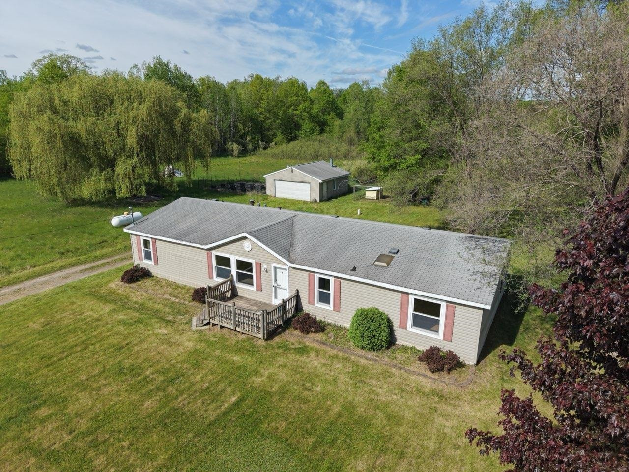 8602 S Fordney Road, Saint Charles, MI 48655 — Photo 2