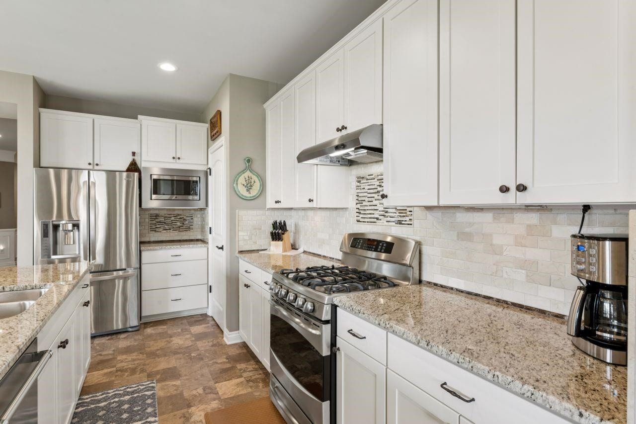 9287 Pebble Beach Lane, Grand Blanc, MI 48439 — Photo 13