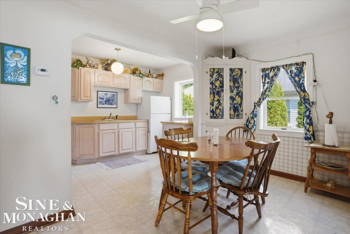 637 S Lakeshore Rd Road, Port Sanilac, MI 48469 — Photo 10