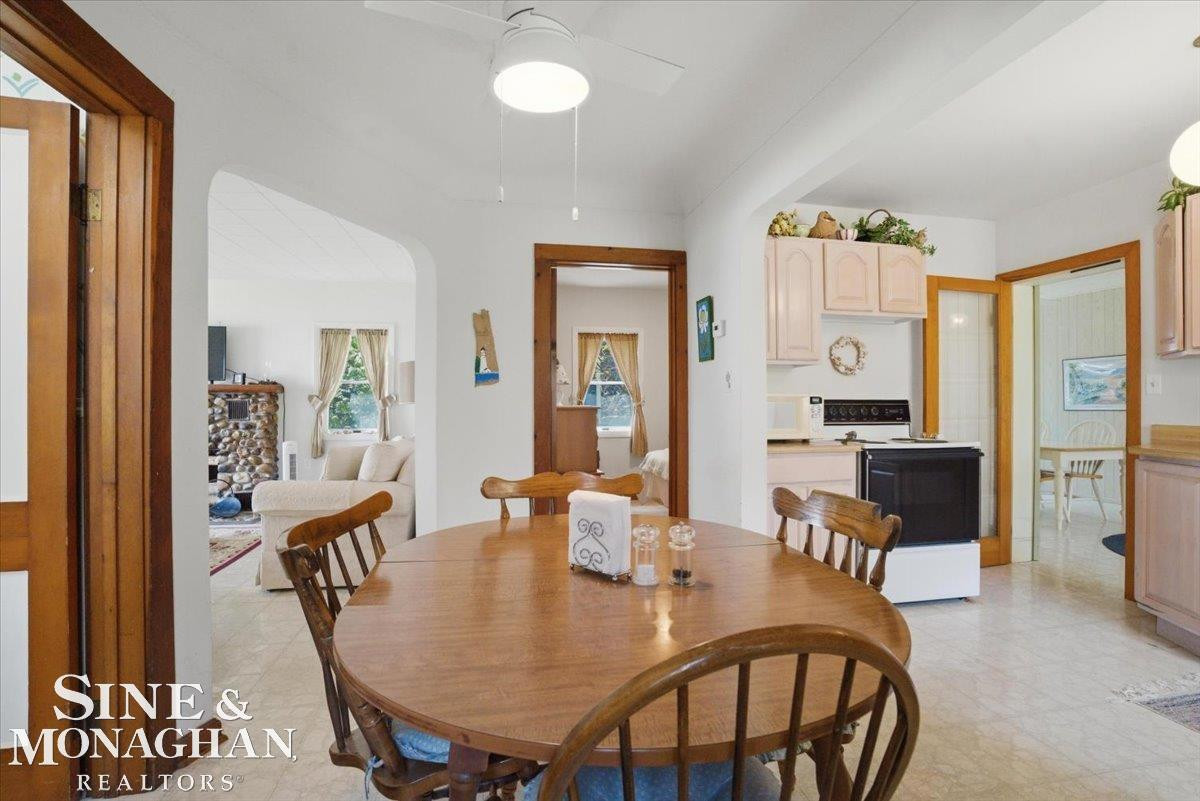 637 S Lakeshore Rd Road, Port Sanilac, MI 48469 — Photo 13