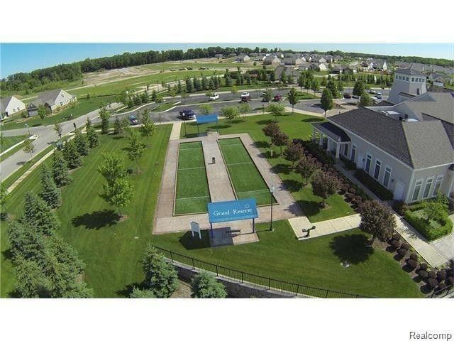9287 Pebble Beach Lane, Grand Blanc, MI 48439 — Photo 31
