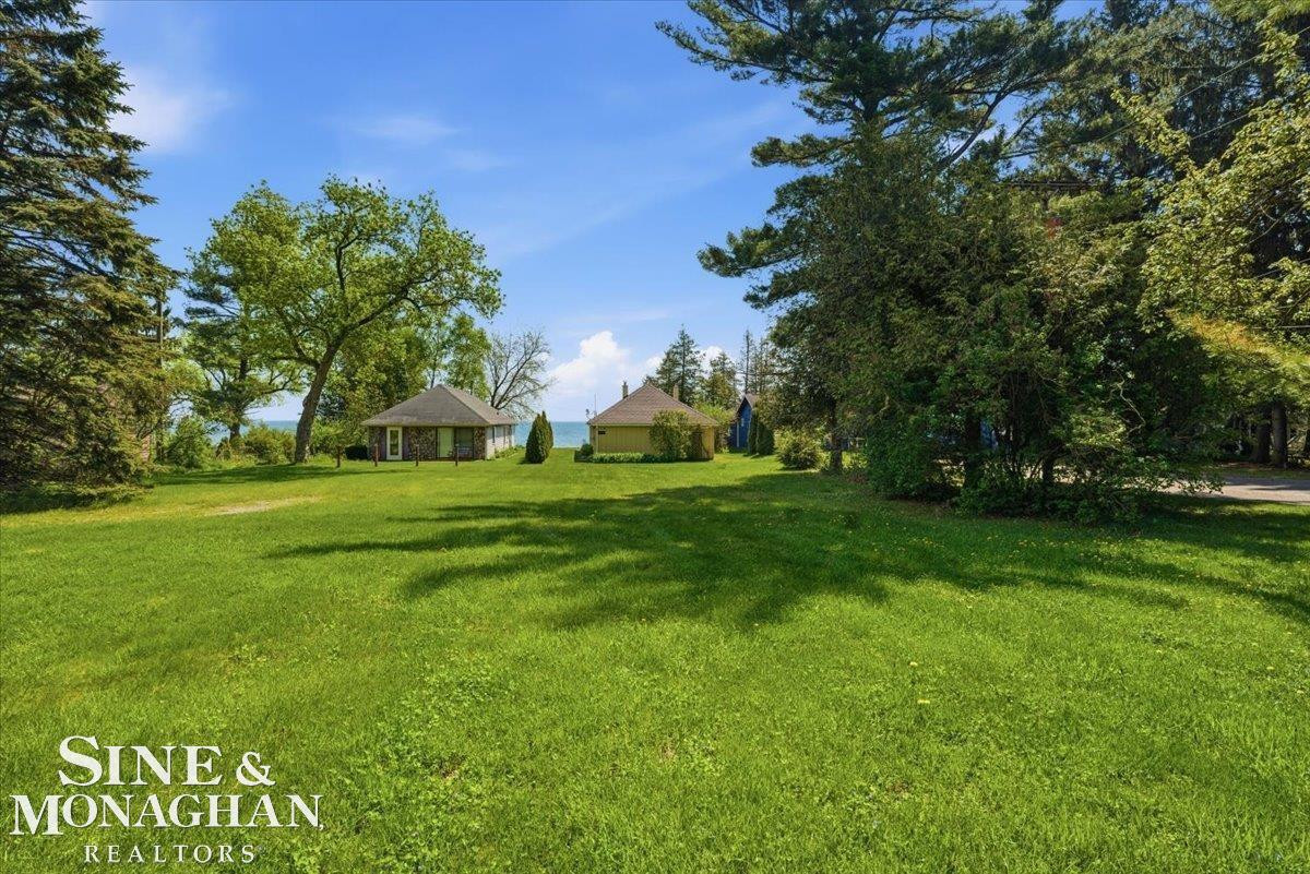 637 S Lakeshore Rd Road, Port Sanilac, MI 48469 — Photo 33