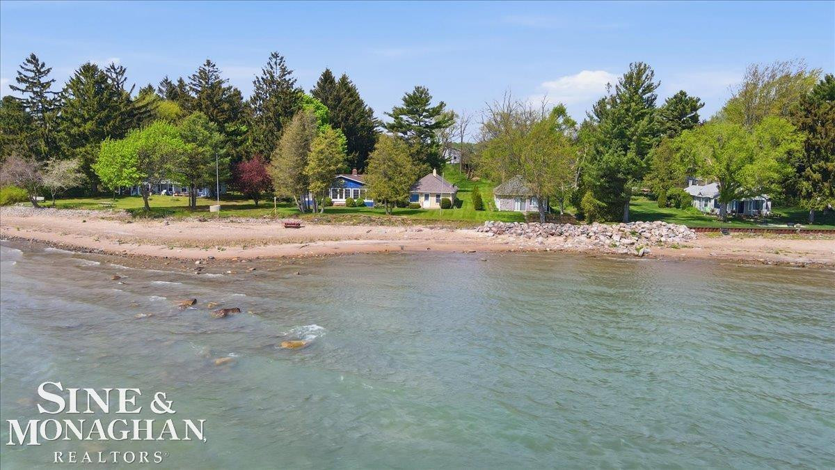 637 S Lakeshore Rd Road, Port Sanilac, MI 48469 — Photo 39