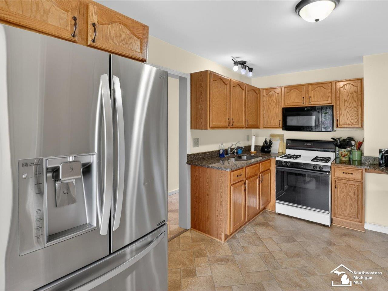 50 Ohio Street, Milan, MI 48160 — Photo 18