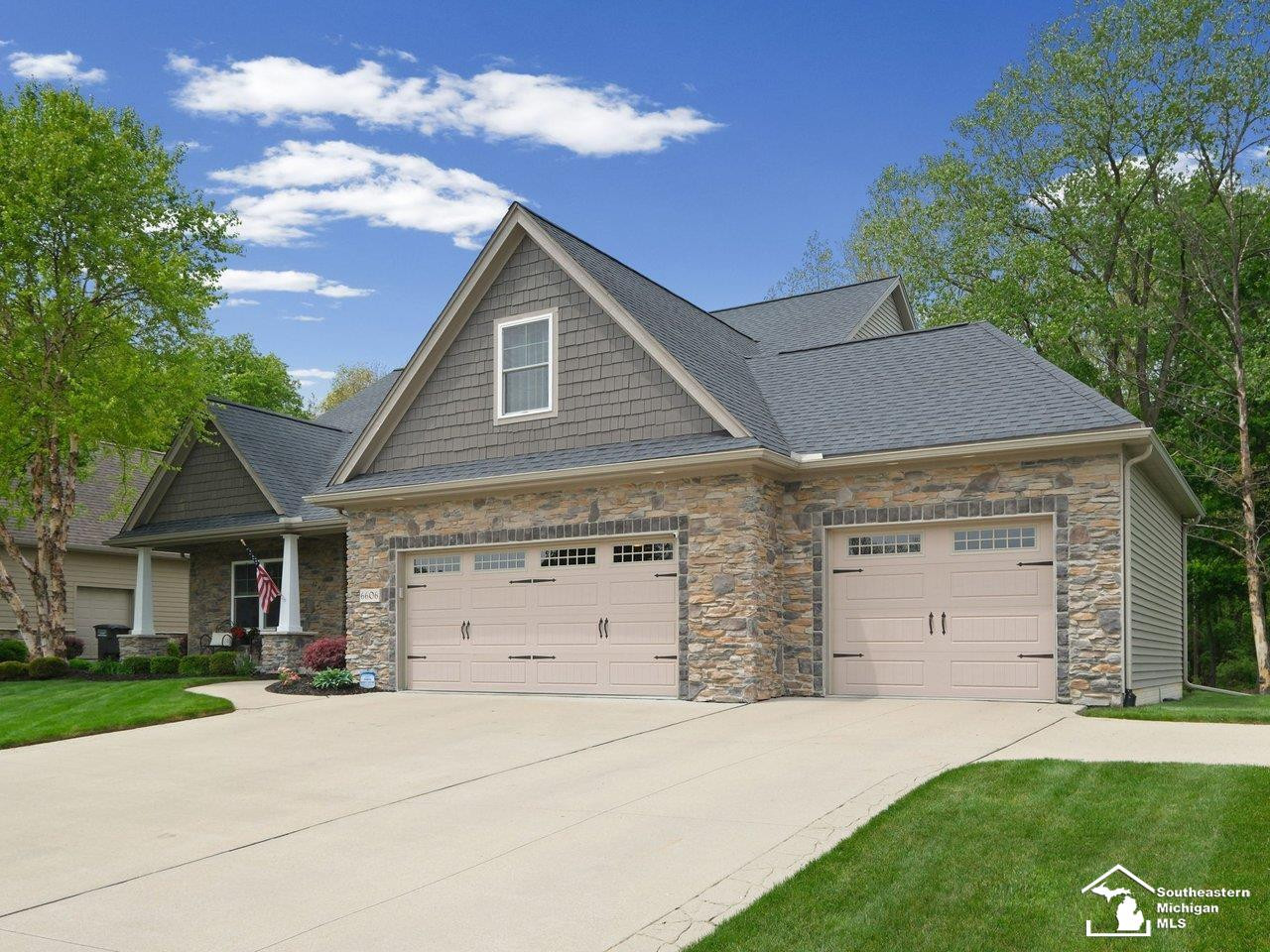 6606 Summerlyn Boulevard, Lambertville, MI 48144 — Photo 3