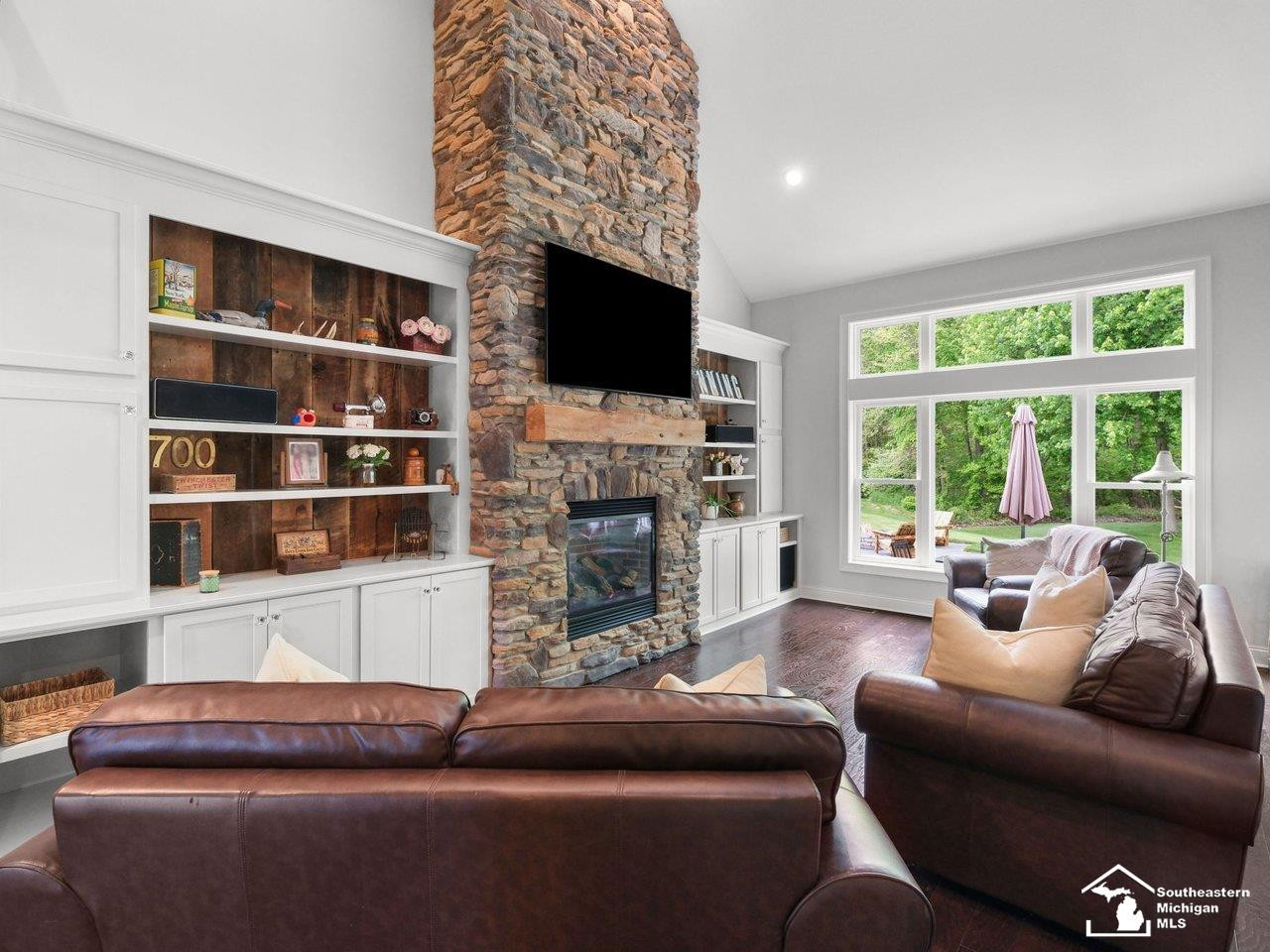 6606 Summerlyn Boulevard, Lambertville, MI 48144 — Photo 8