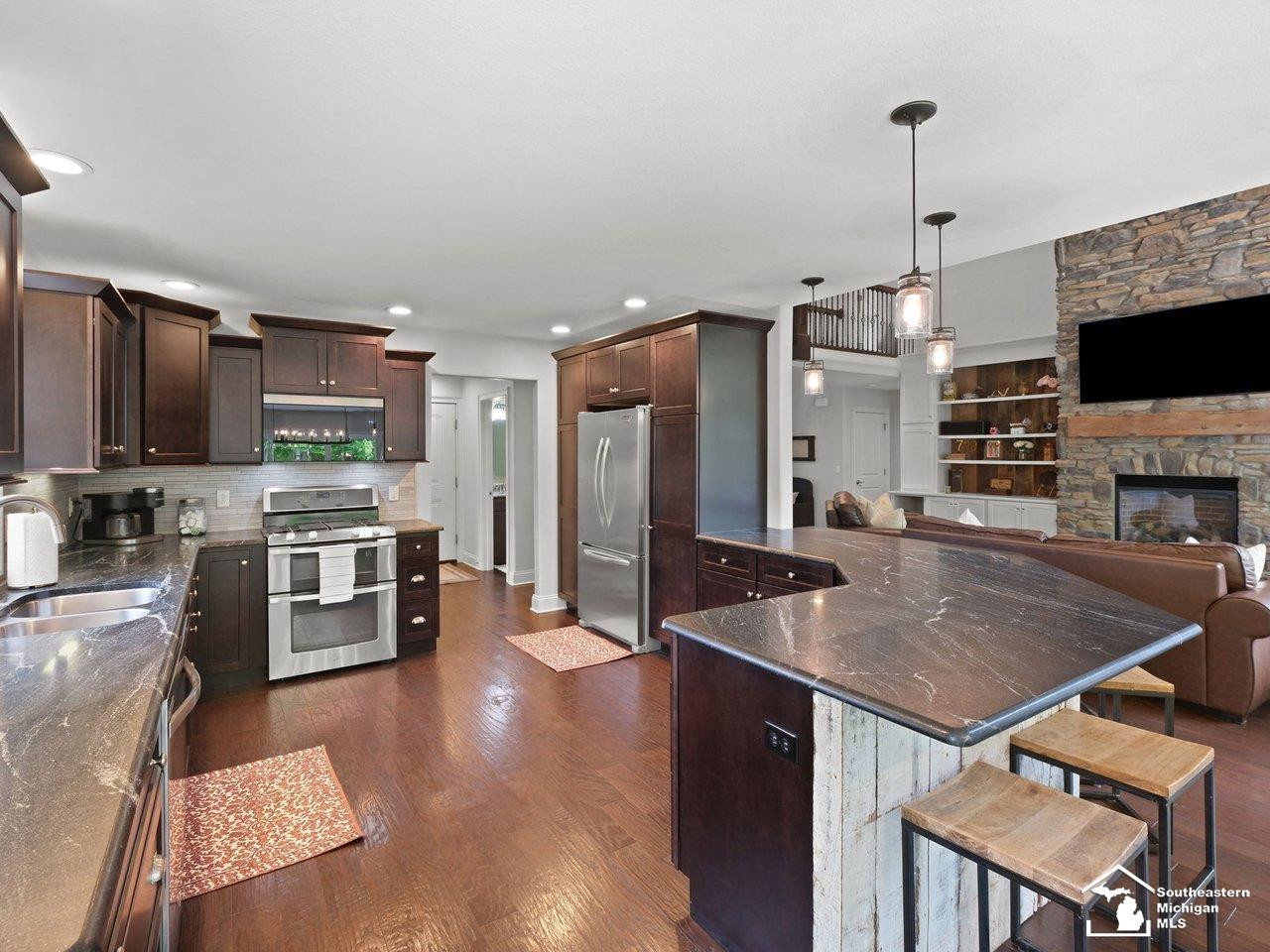6606 Summerlyn Boulevard, Lambertville, MI 48144 — Photo 18