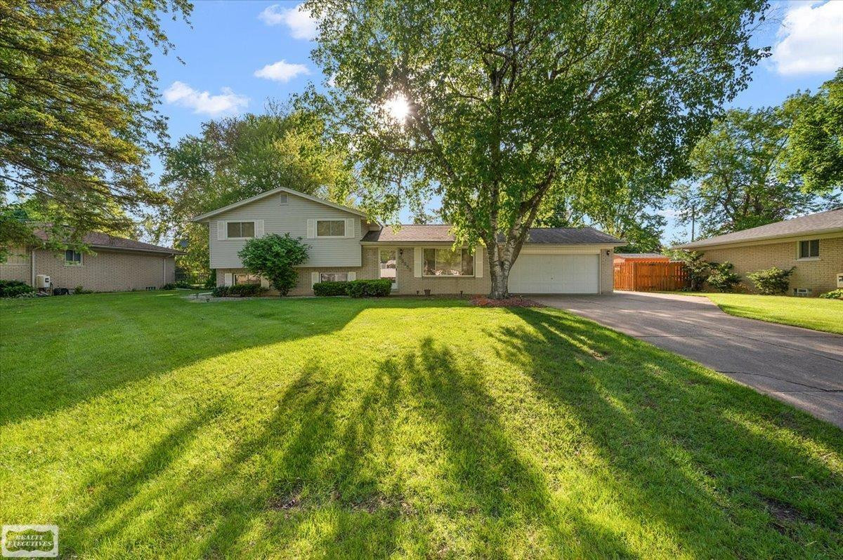 53656 Lynnham Lane, Shelby Twp, MI 48316 — Photo 3