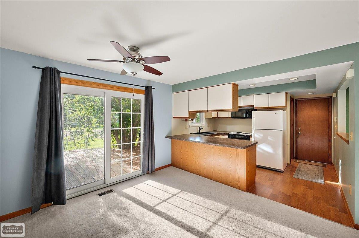 53656 Lynnham Lane, Shelby Twp, MI 48316 — Photo 17