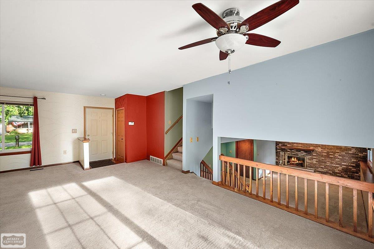 53656 Lynnham Lane, Shelby Twp, MI 48316 — Photo 18