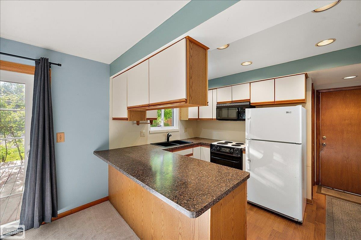53656 Lynnham Lane, Shelby Twp, MI 48316 — Photo 19