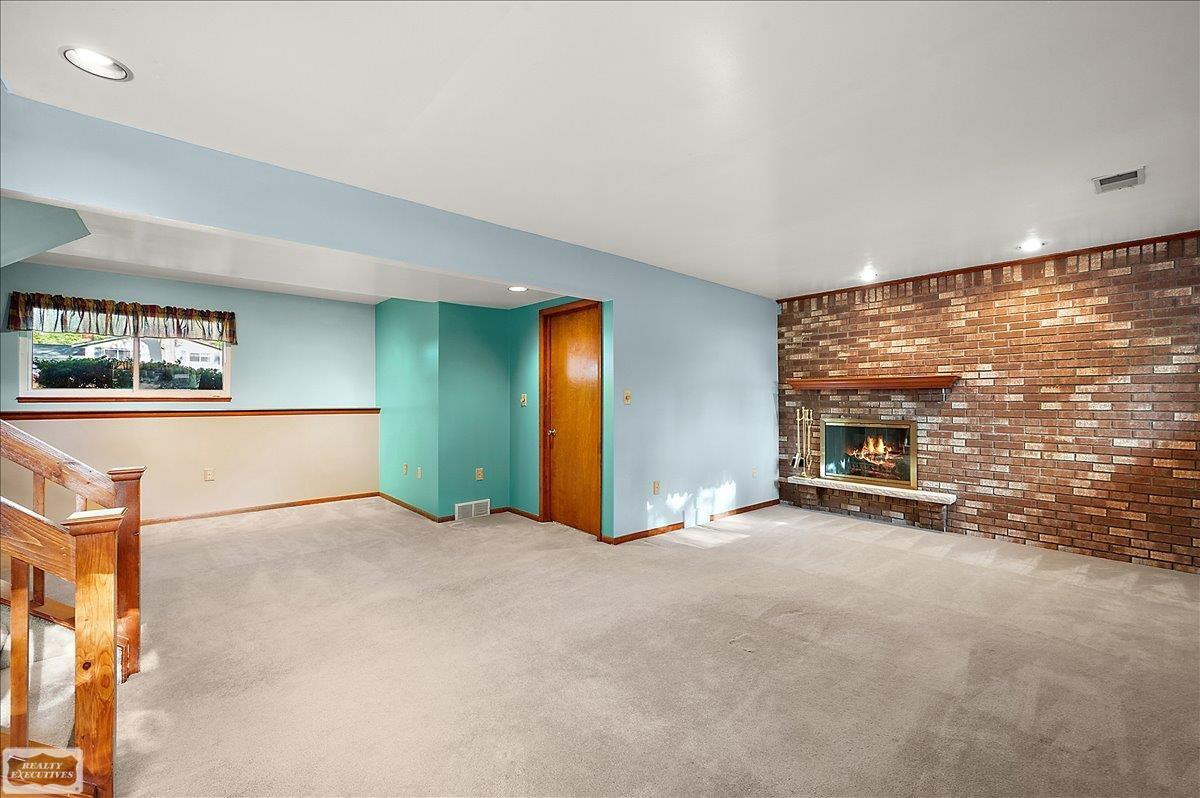 53656 Lynnham Lane, Shelby Twp, MI 48316 — Photo 34
