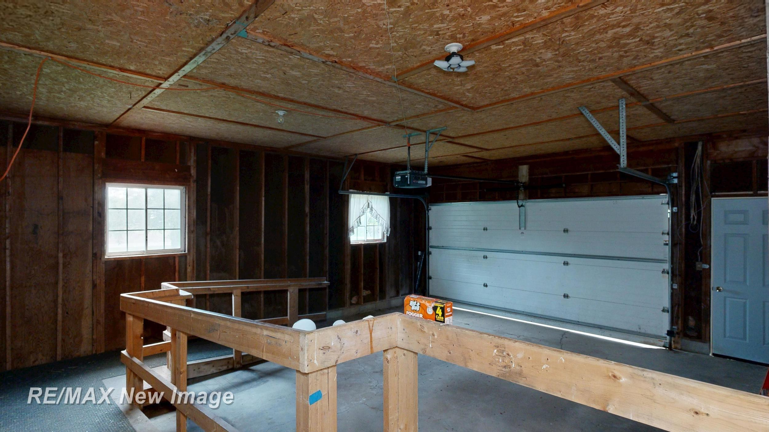 8013 S Merrill Road, Saint Charles, MI 48655 — Photo 4