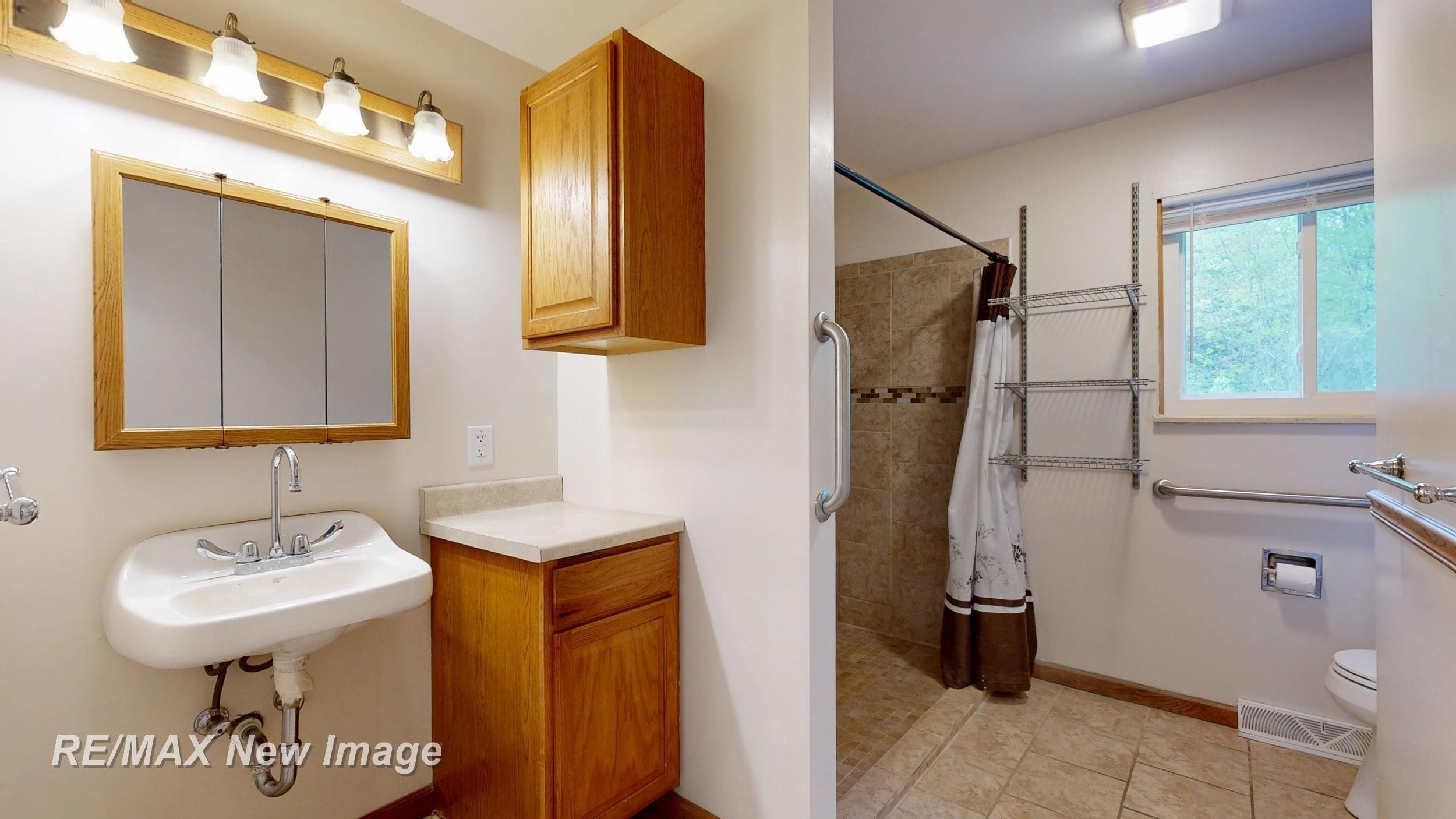 8013 S Merrill Road, Saint Charles, MI 48655 — Photo 15