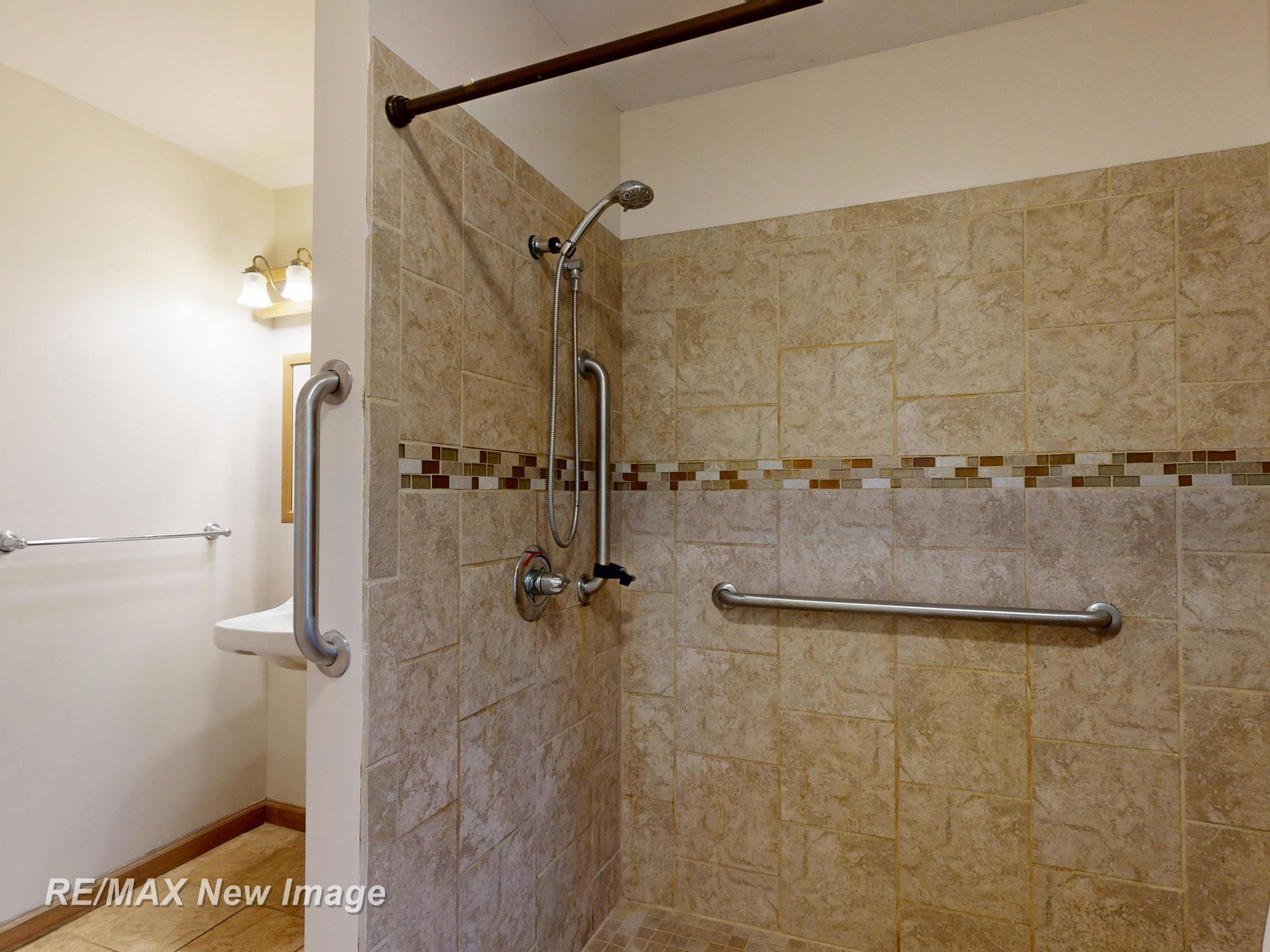 8013 S Merrill Road, Saint Charles, MI 48655 — Photo 16